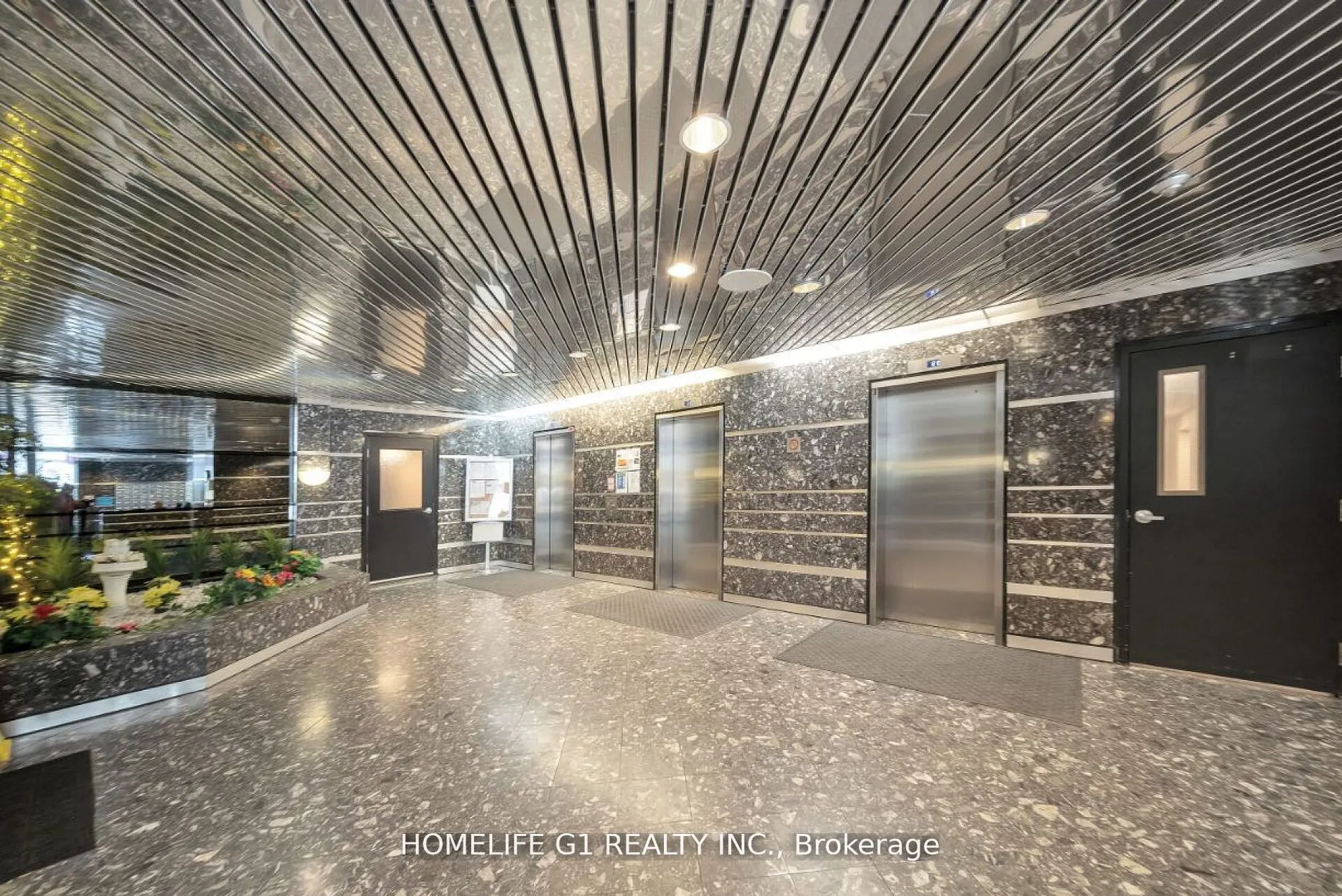 4727 Sheppard Avenue E, #913