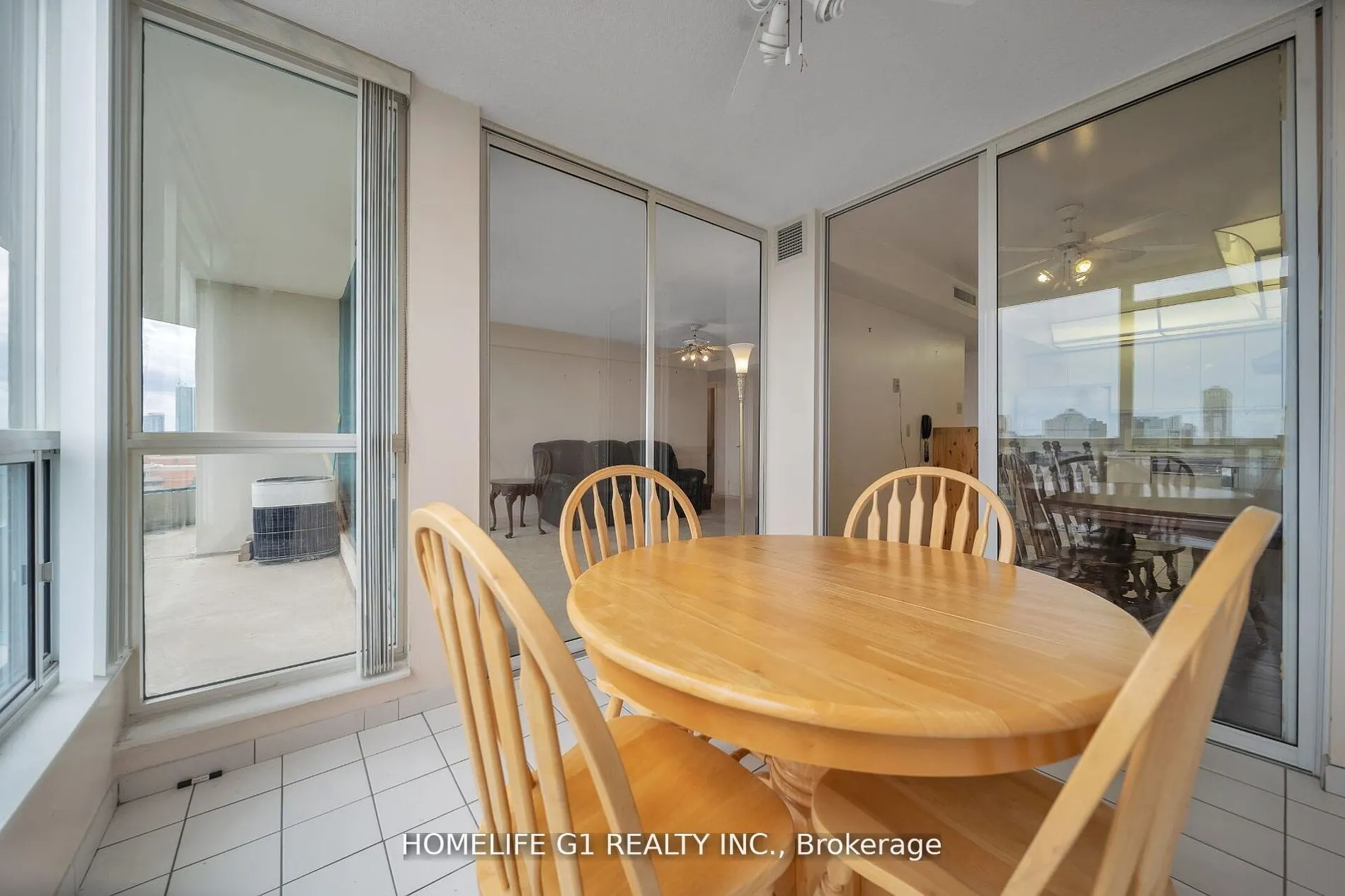 4727 Sheppard Avenue E, #913