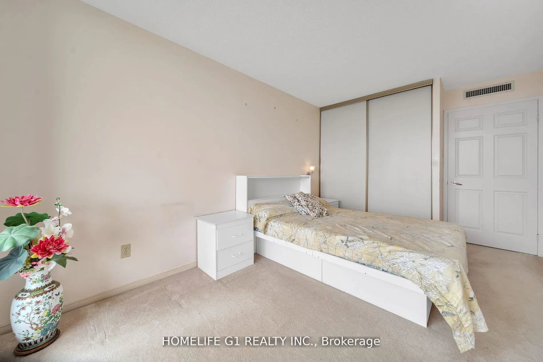 4727 Sheppard Avenue E, #913