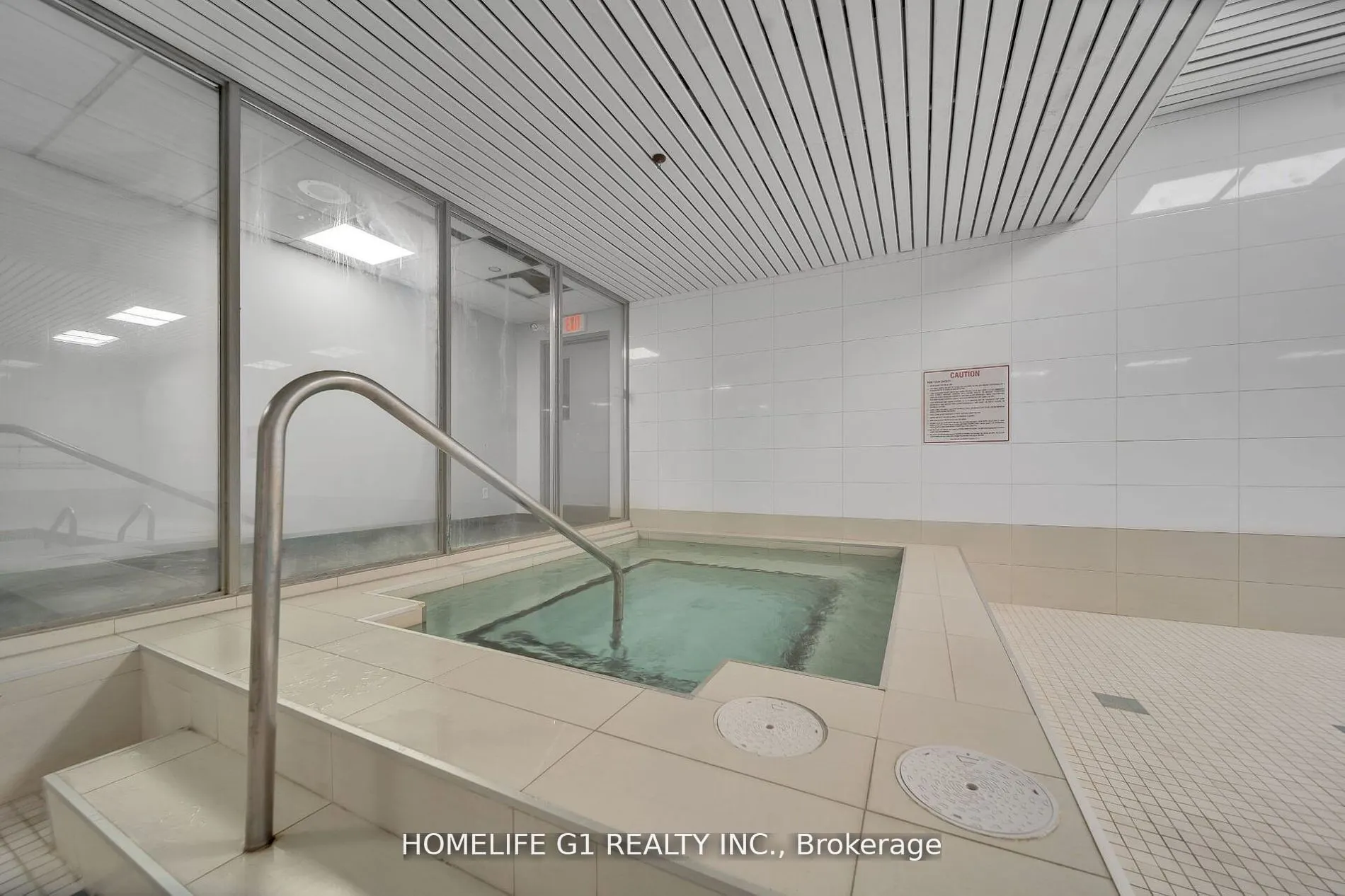4727 Sheppard Avenue E, #913
