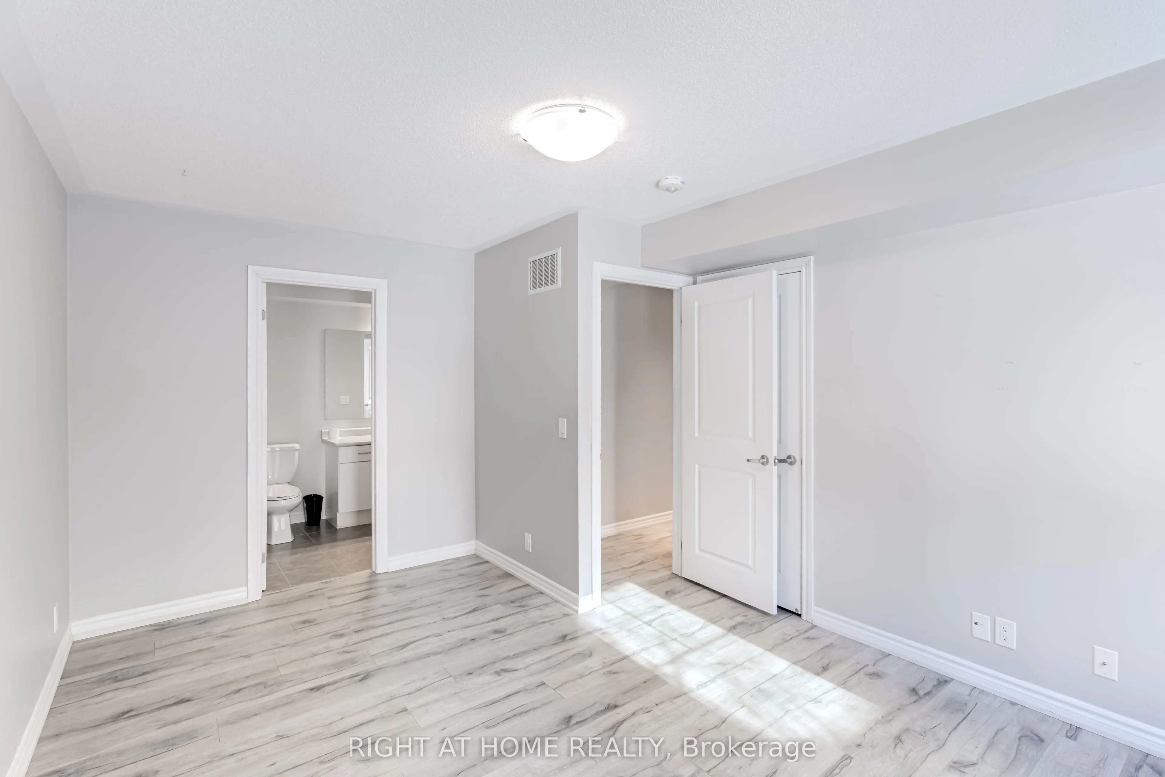 2500 Hill Rise Court, #40