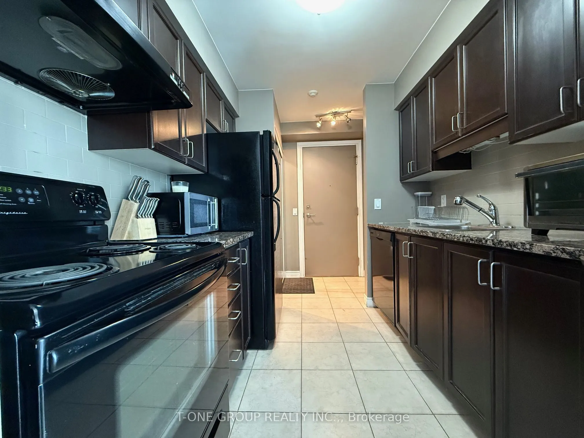 60 Town Centre Court, #1402