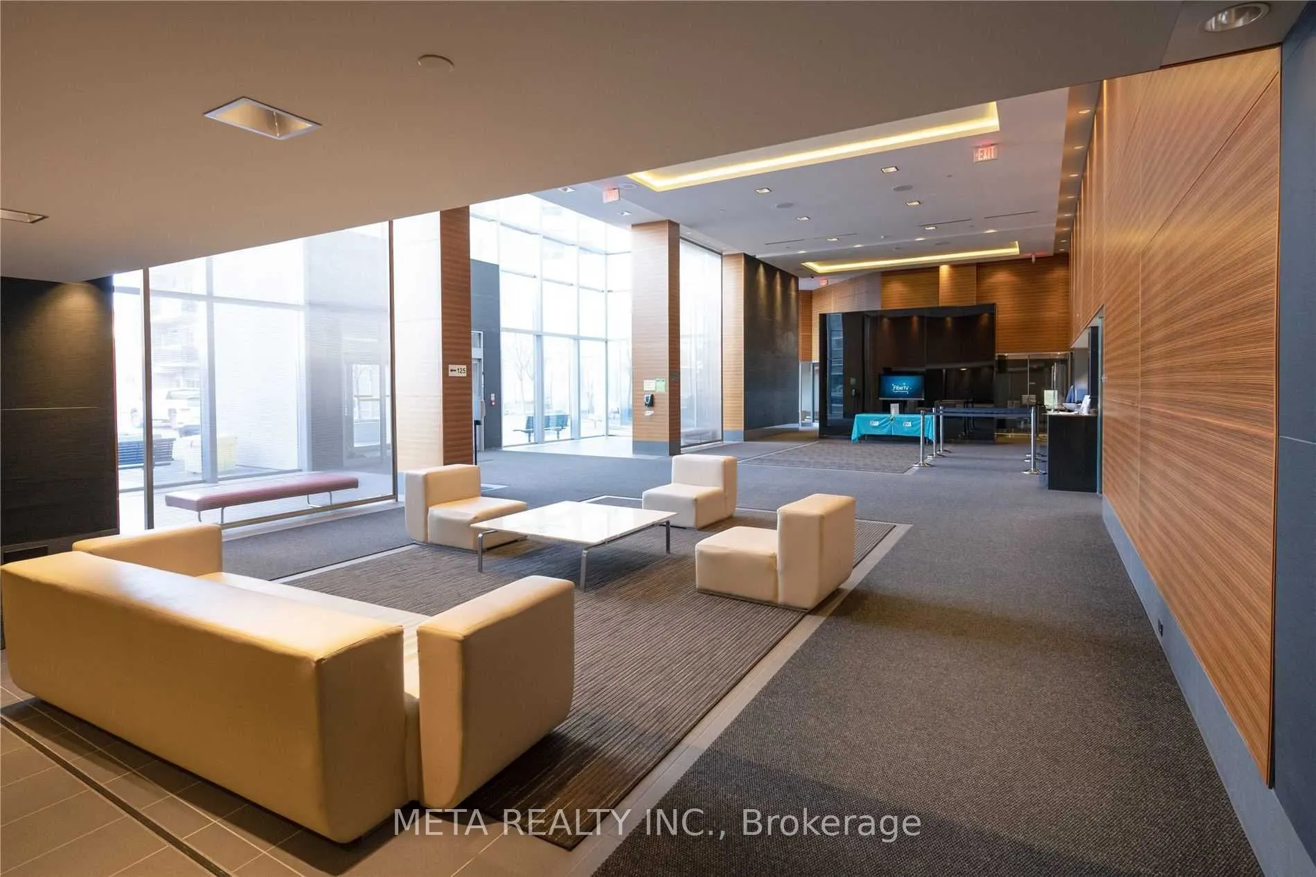 125 Village Green Square, #3404