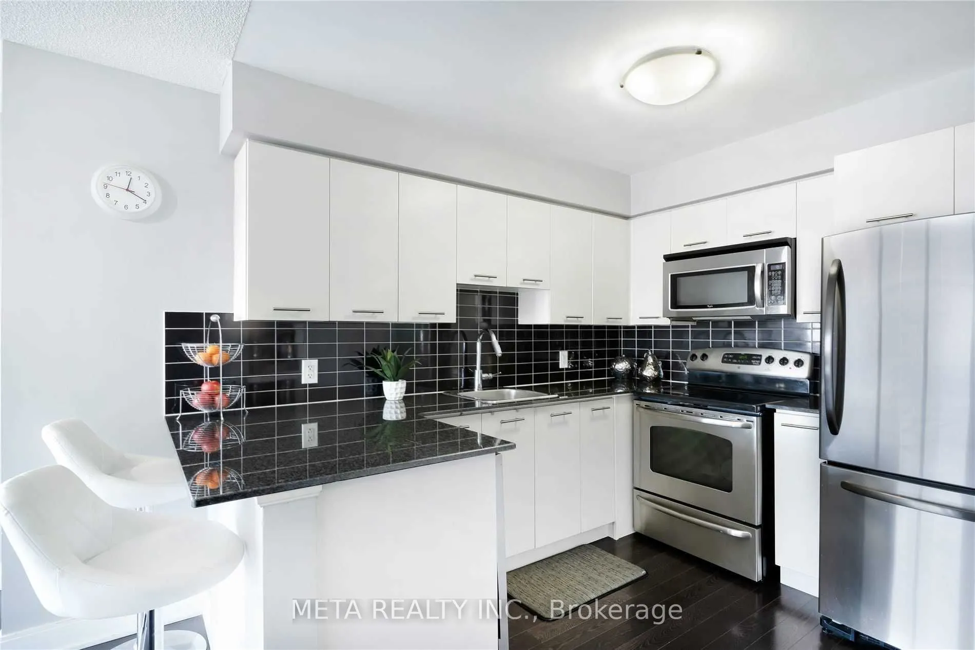 125 Village Green Square, #3404
