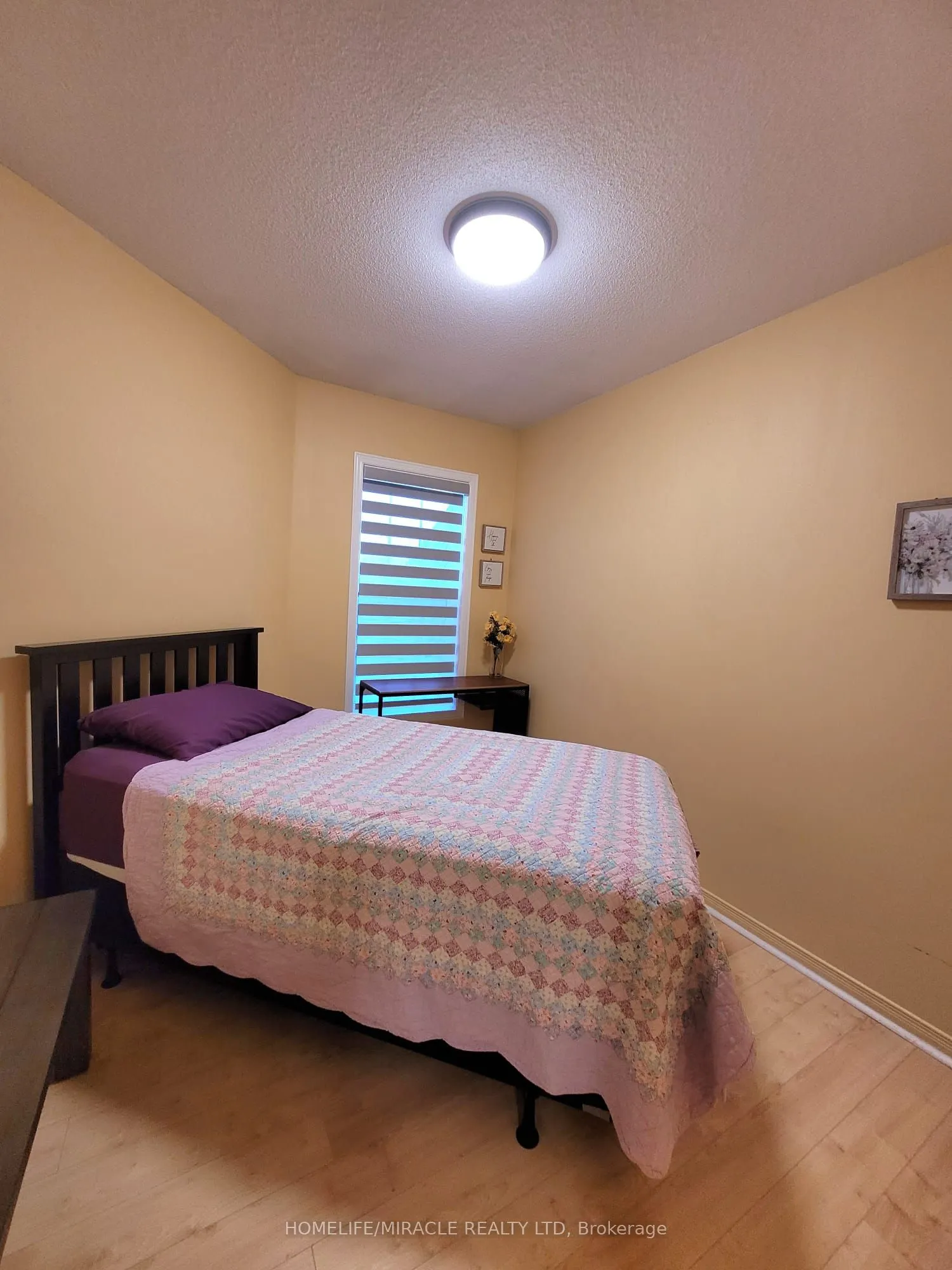 22 Exchequer Place, #25