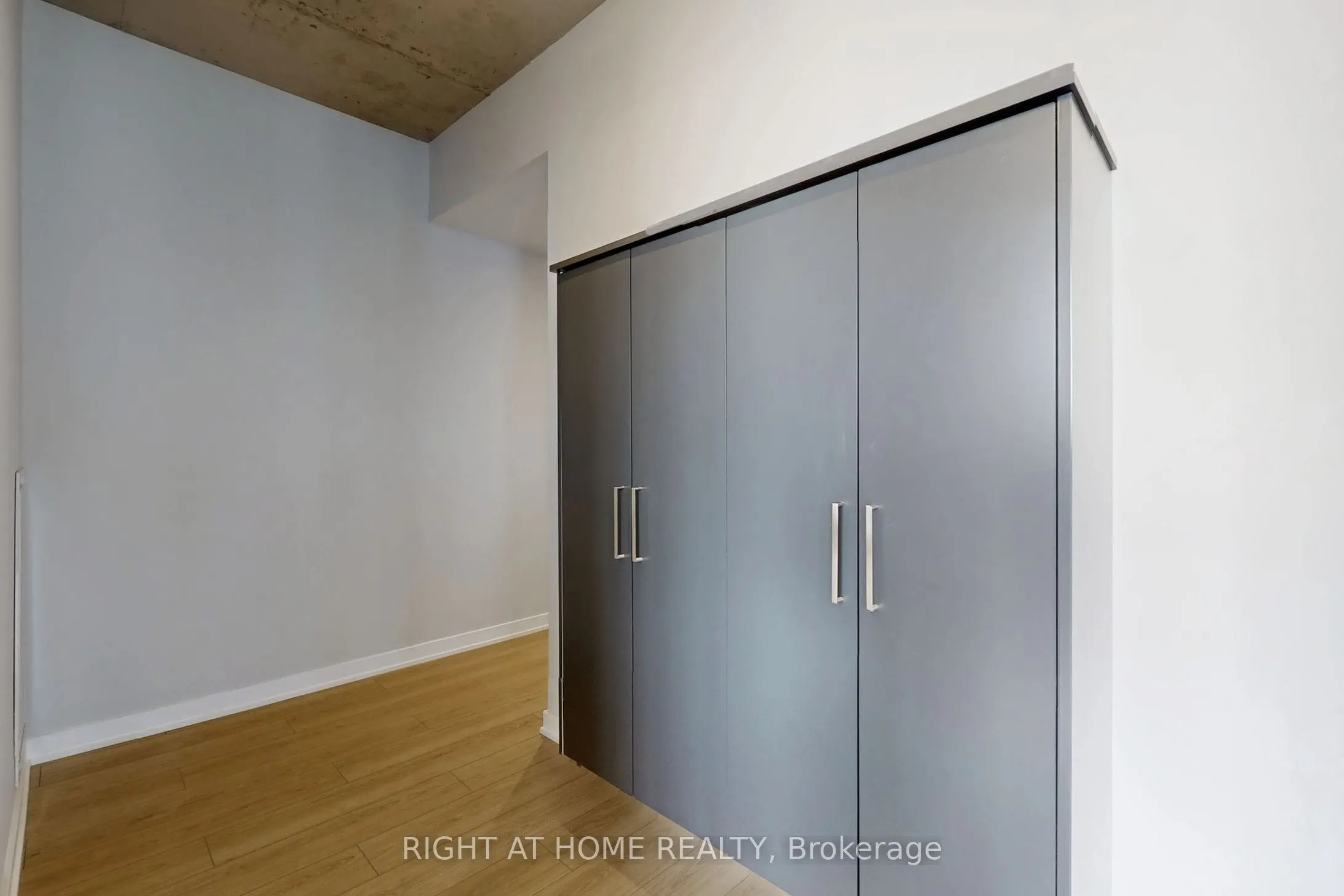 90 Broadview Avenue, #726
