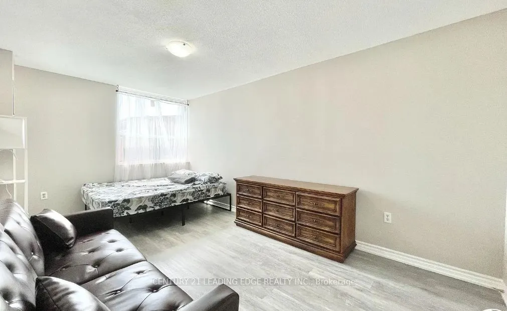 4062 Lawrence Avenue E #306