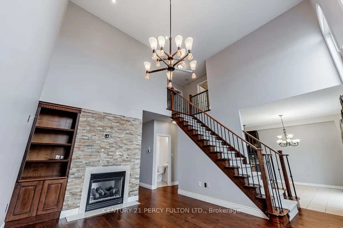 11 Gamble Drive