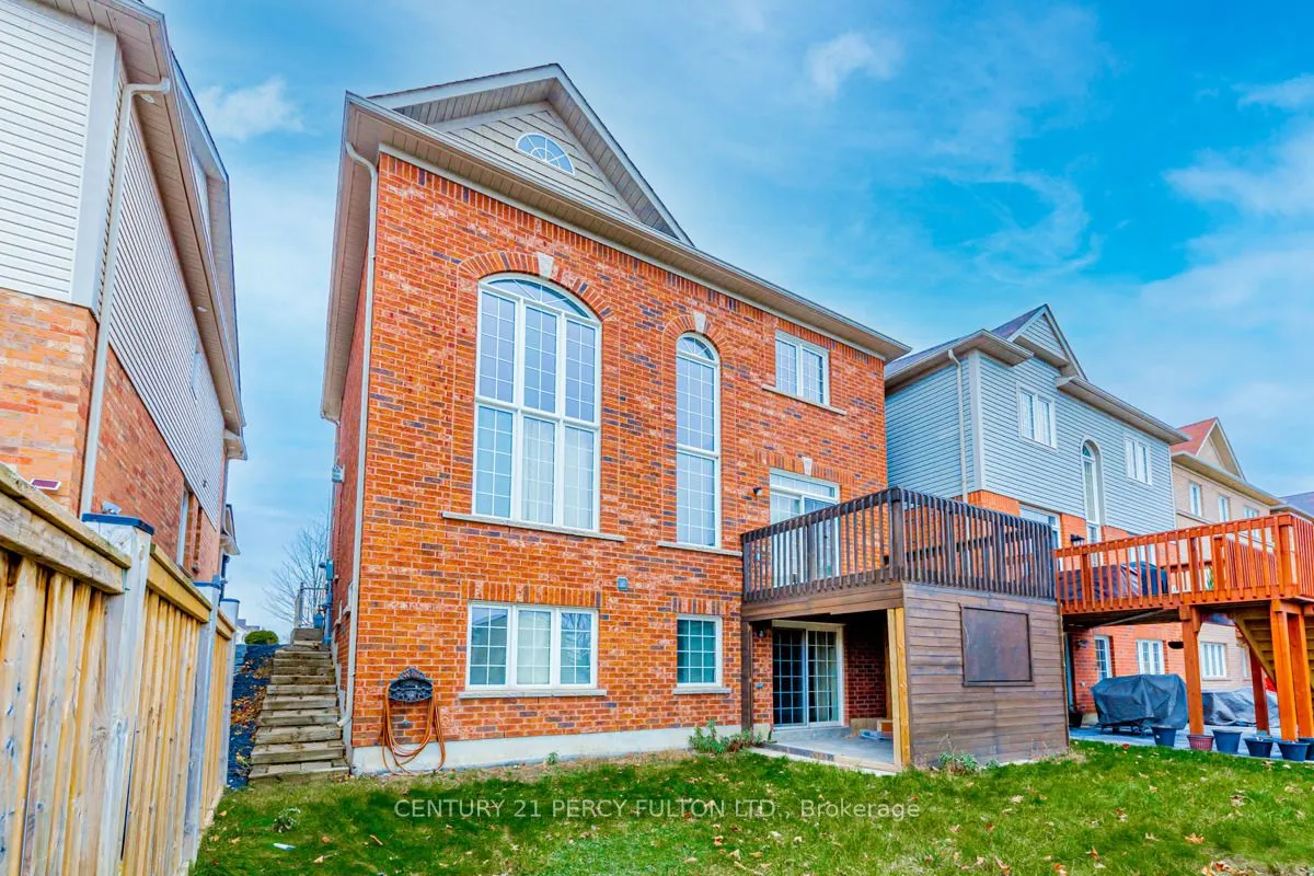 11 Gamble Drive