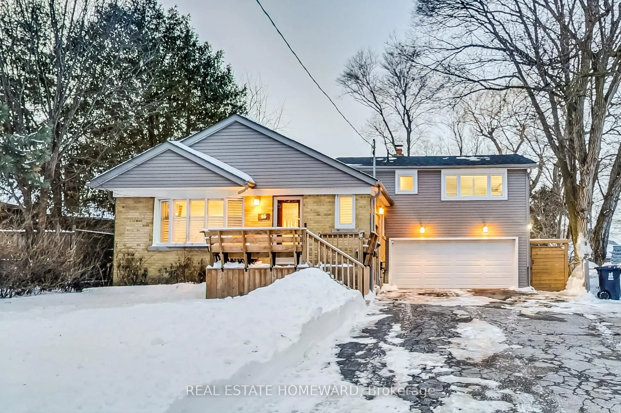 46 Lombardy Crescent
