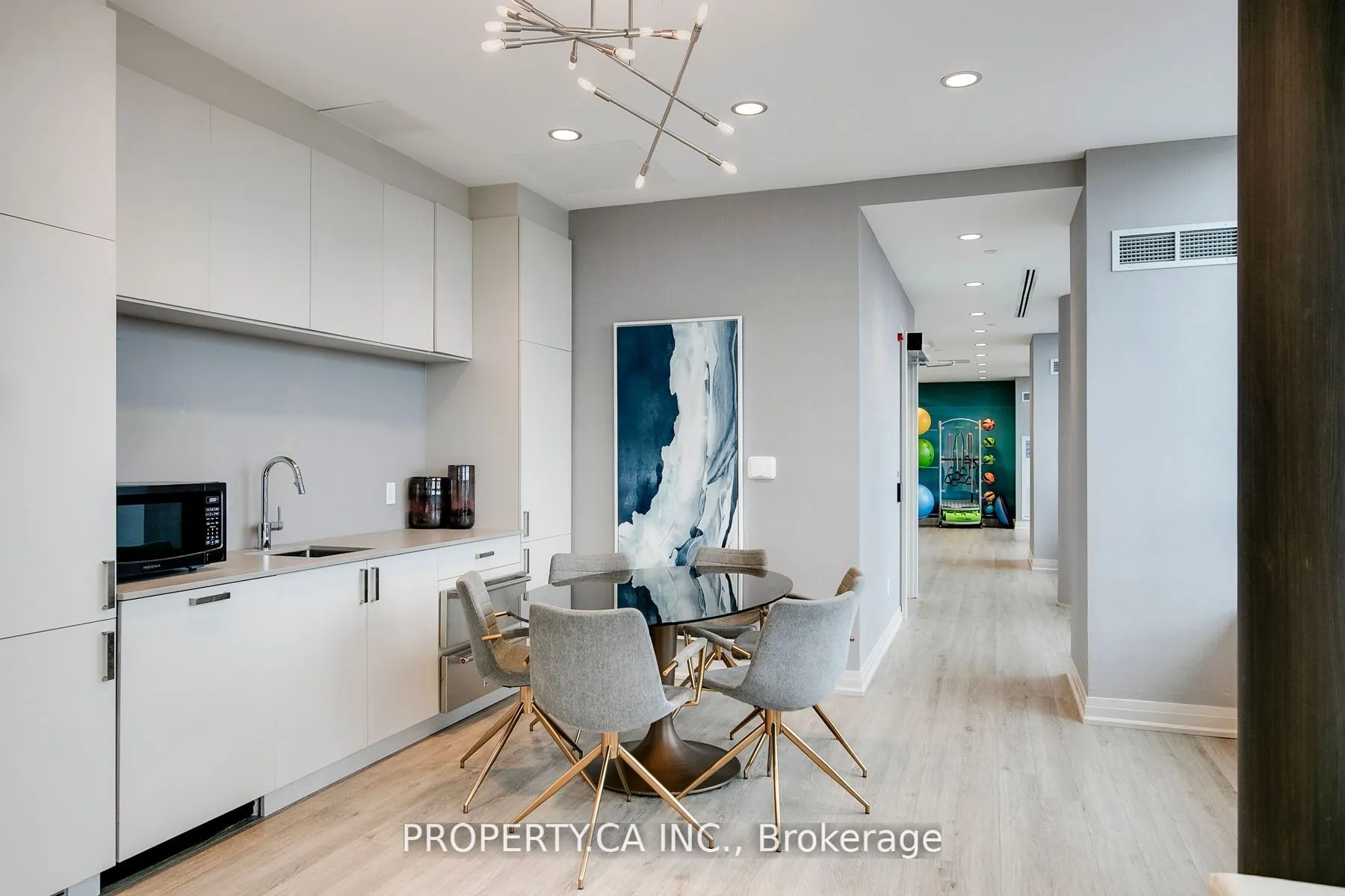 630 Greenwood Avenue, #309
