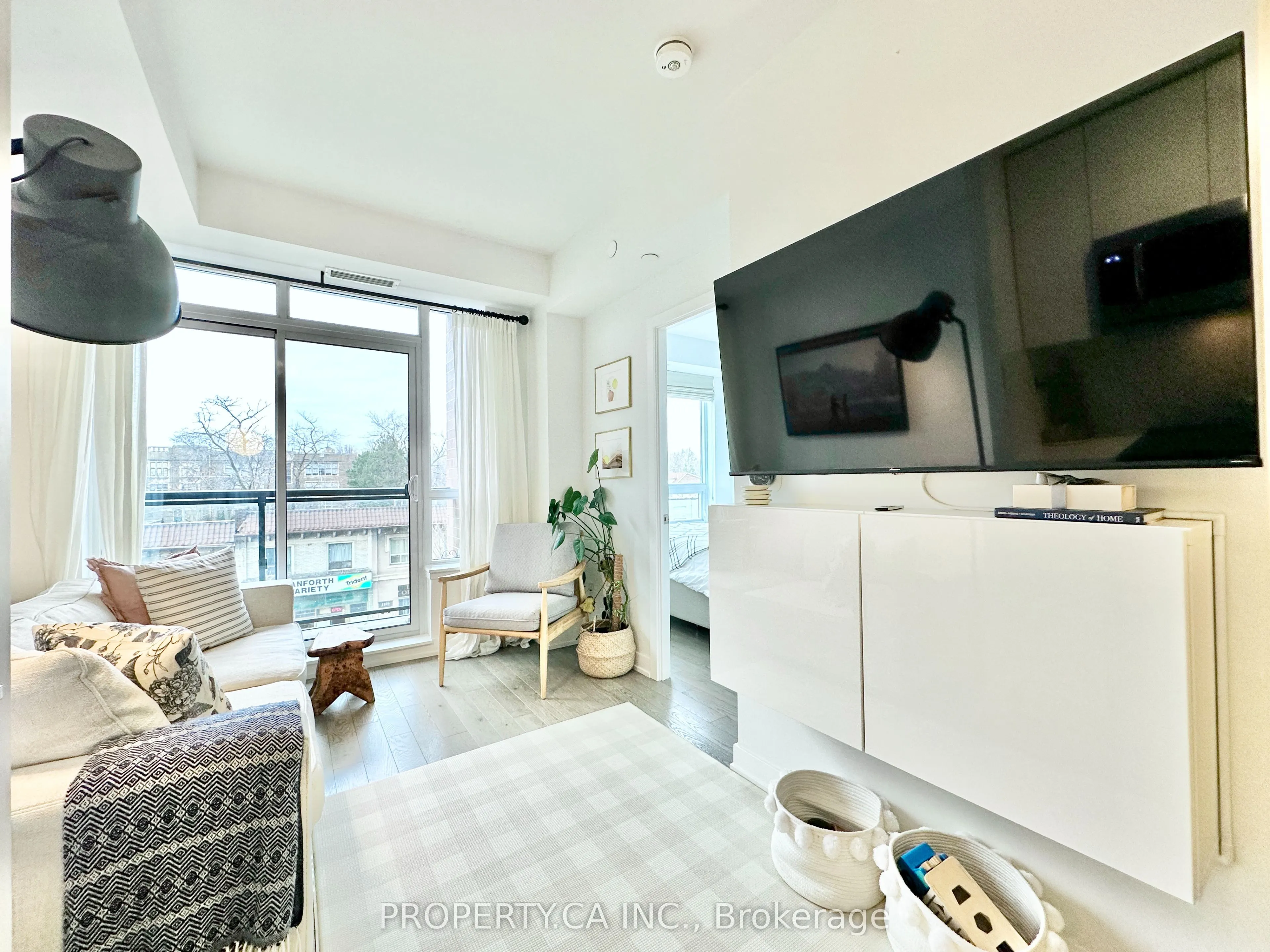 630 Greenwood Avenue, #309