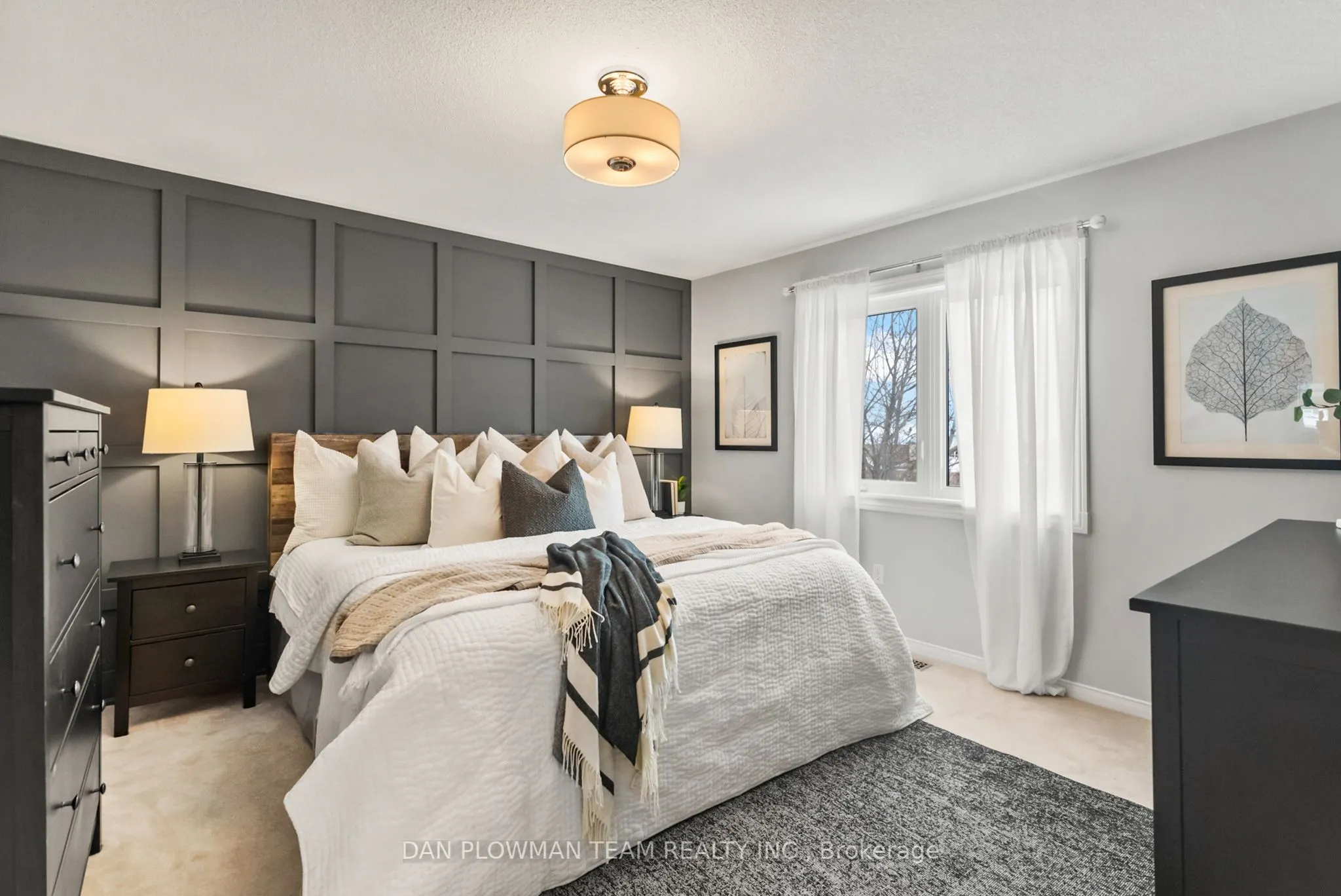 22 Breezewood Court