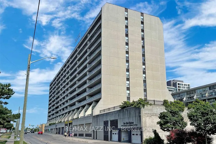 55 William Street E, #1211