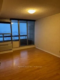 55 William Street E, #1211