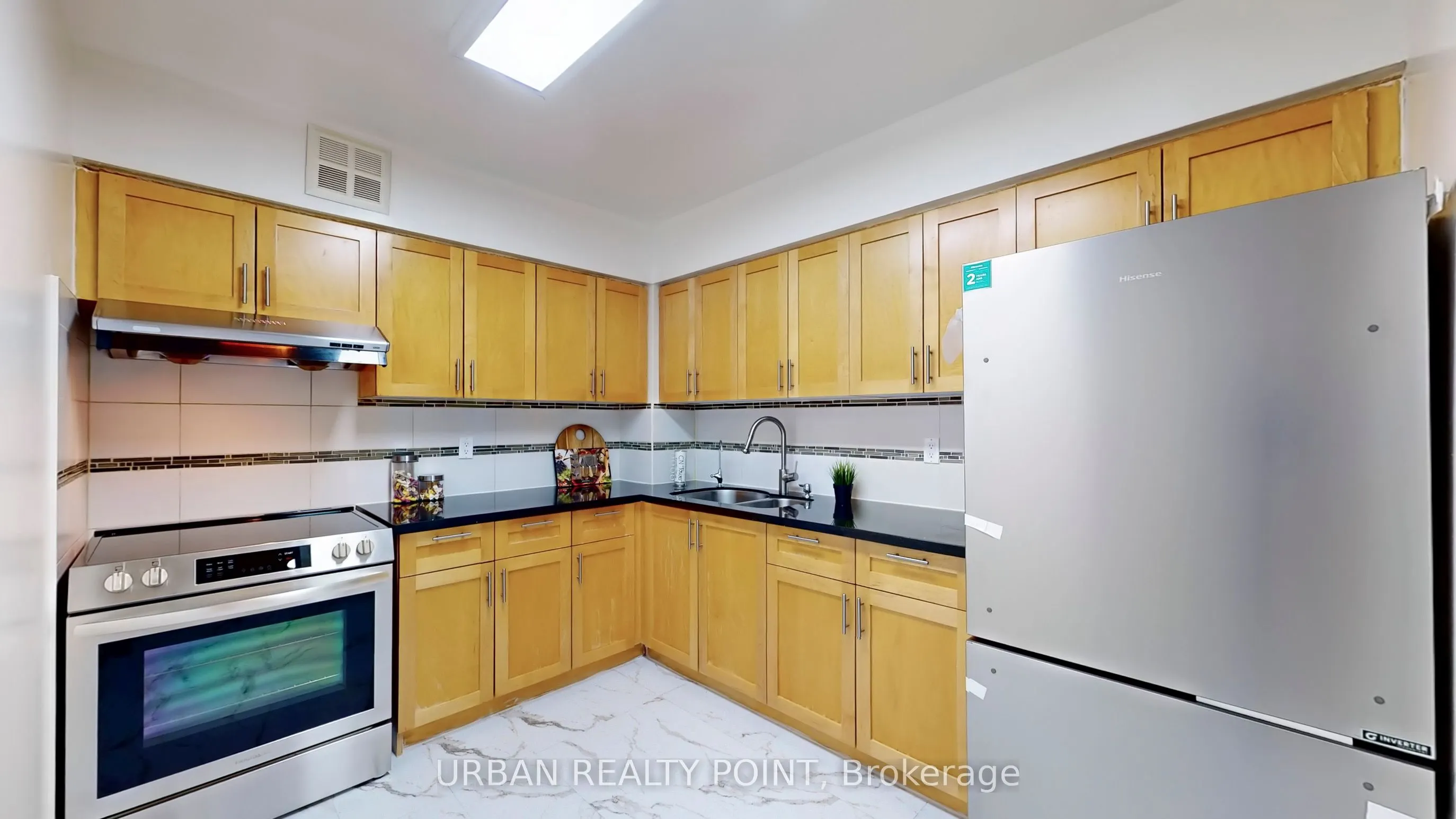 39 Kimbercroft Court E, #615