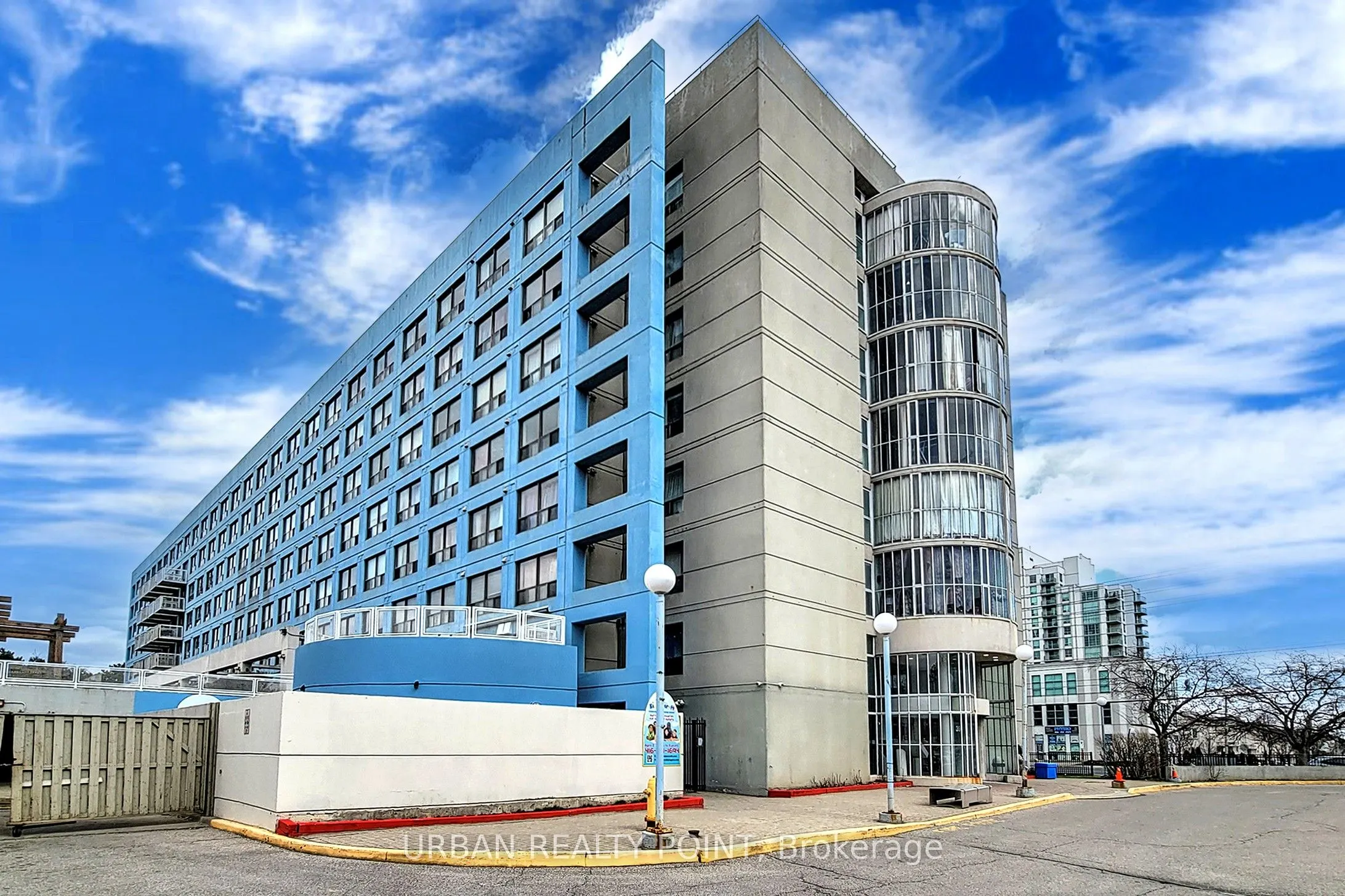 39 Kimbercroft Court E, #615