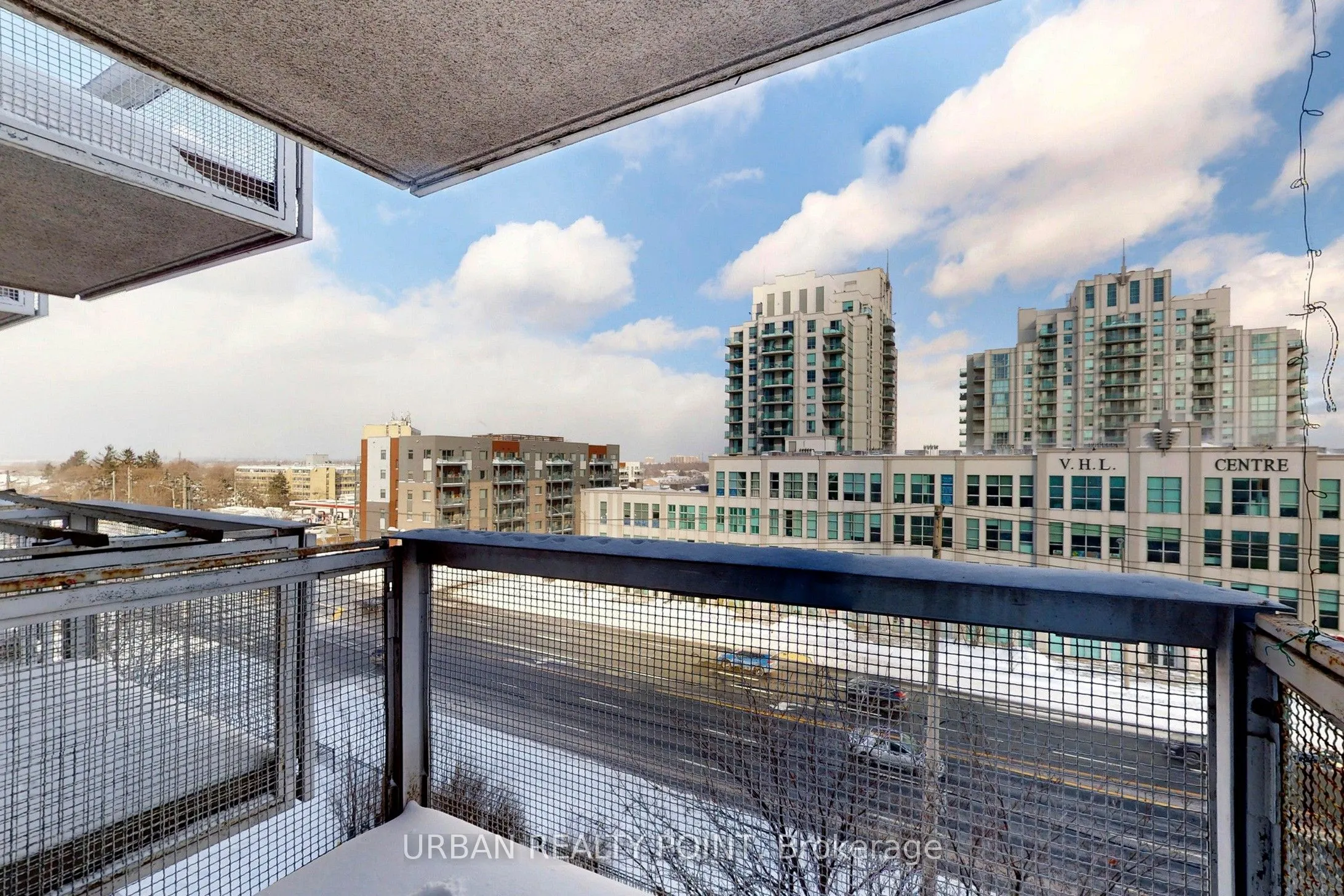 39 Kimbercroft Court E, #615
