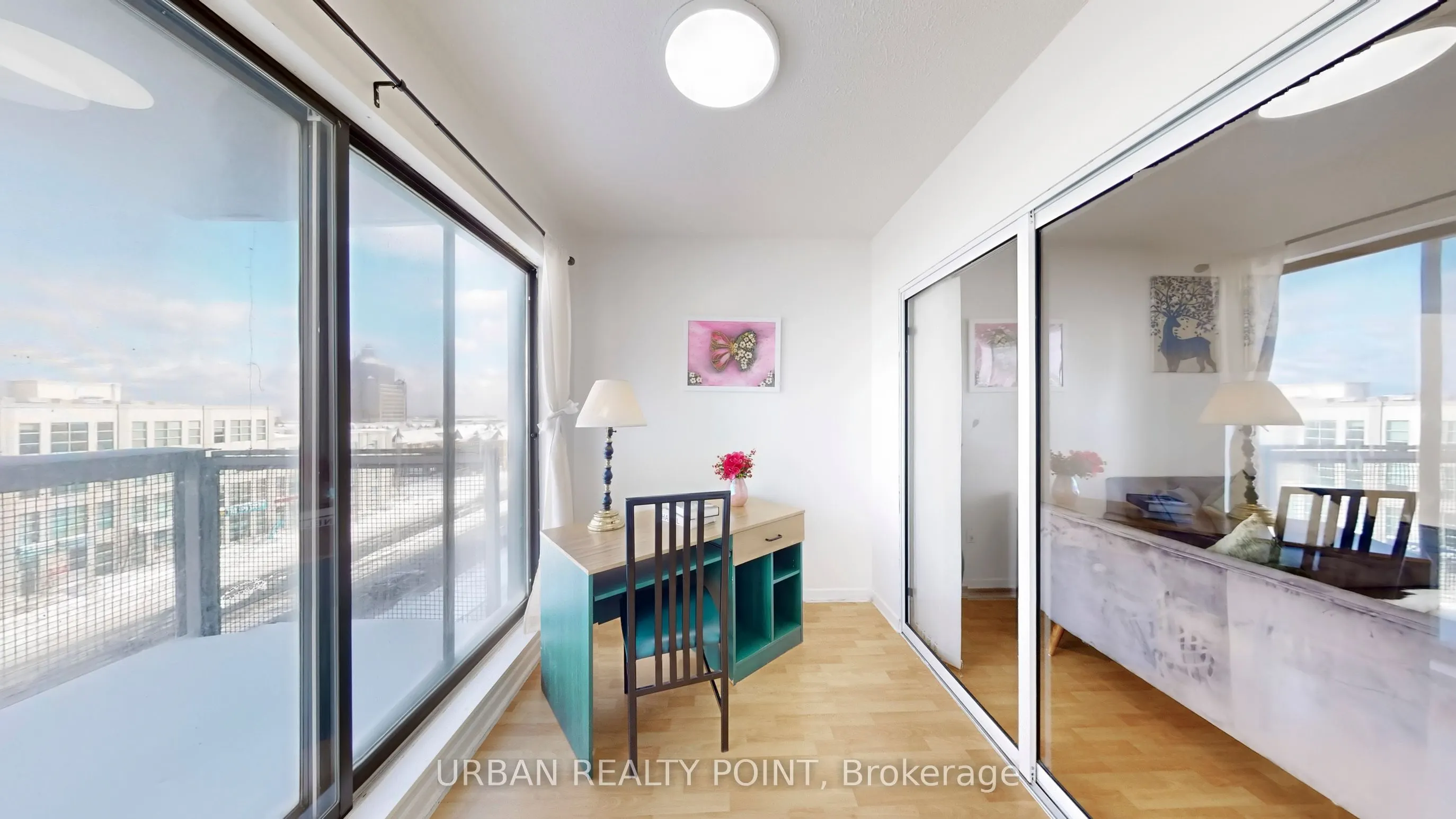 39 Kimbercroft Court E, #615