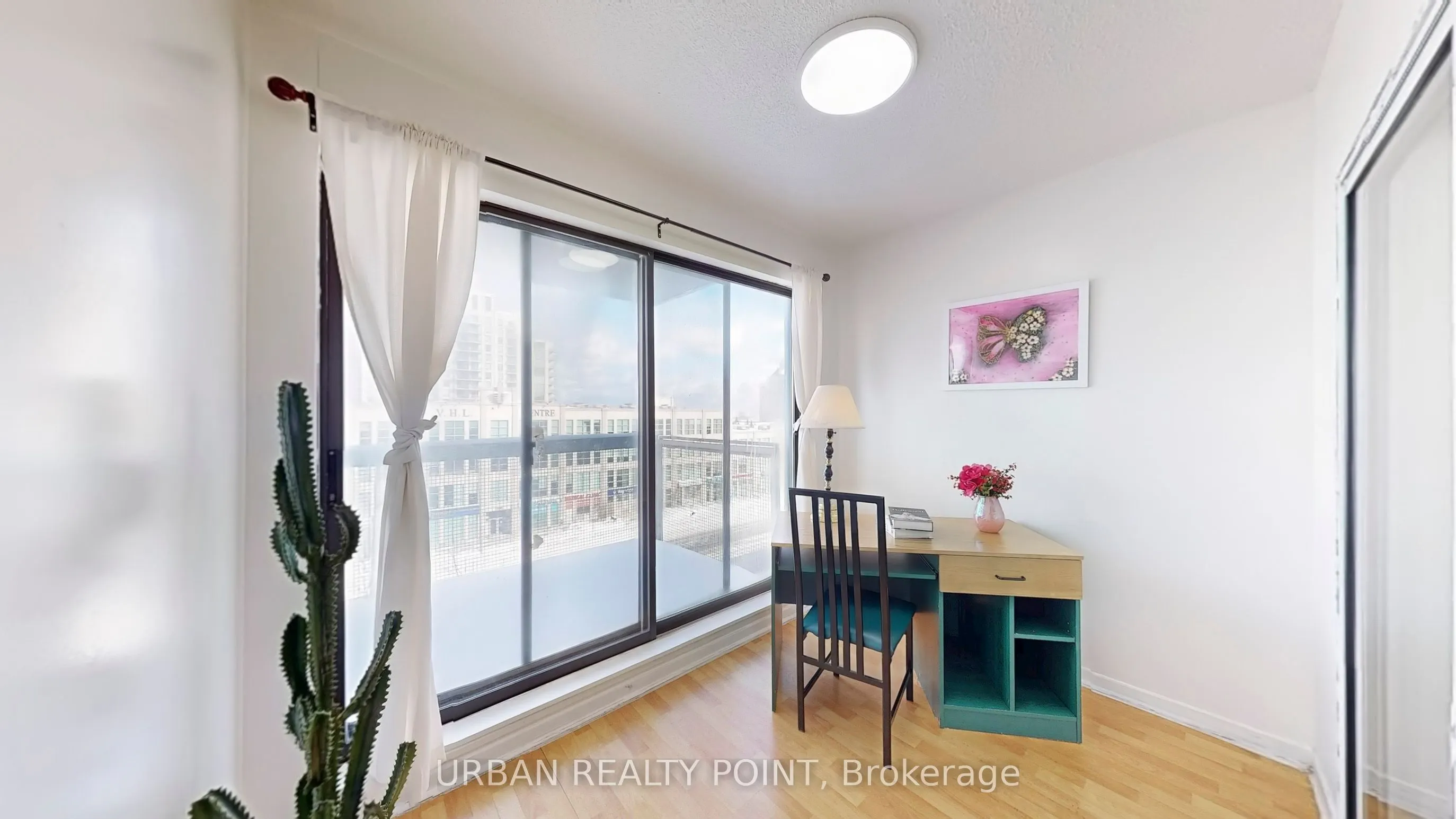 39 Kimbercroft Court E, #615