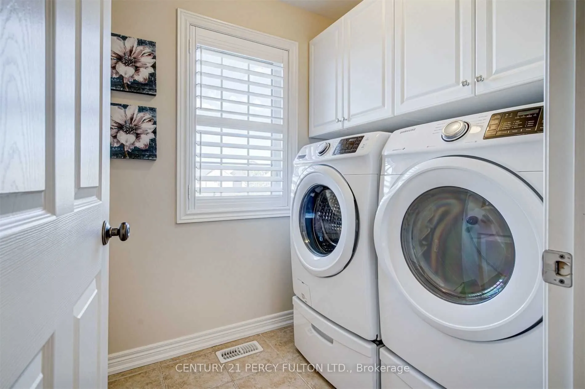 1084 Edward Bolton Crescent