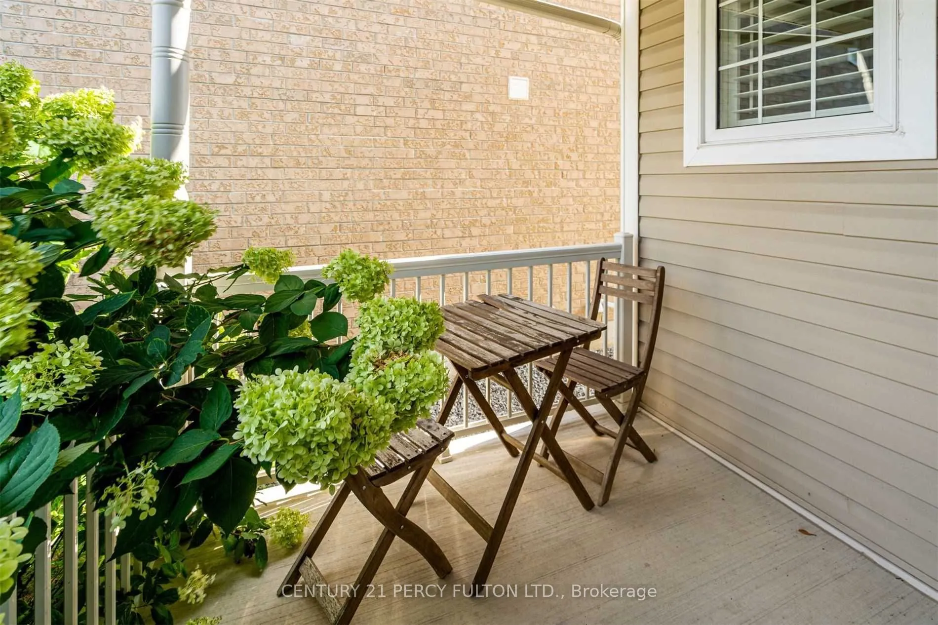 1084 Edward Bolton Crescent