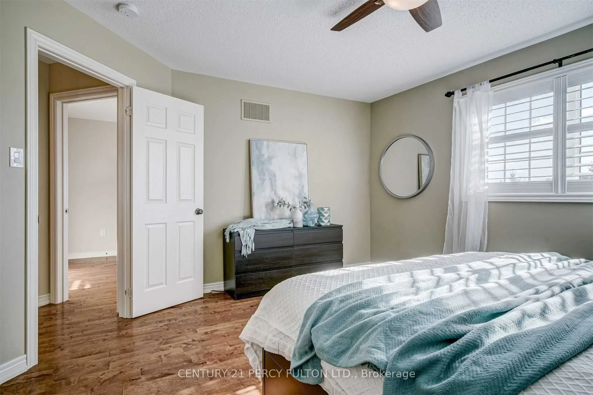 1084 Edward Bolton Crescent