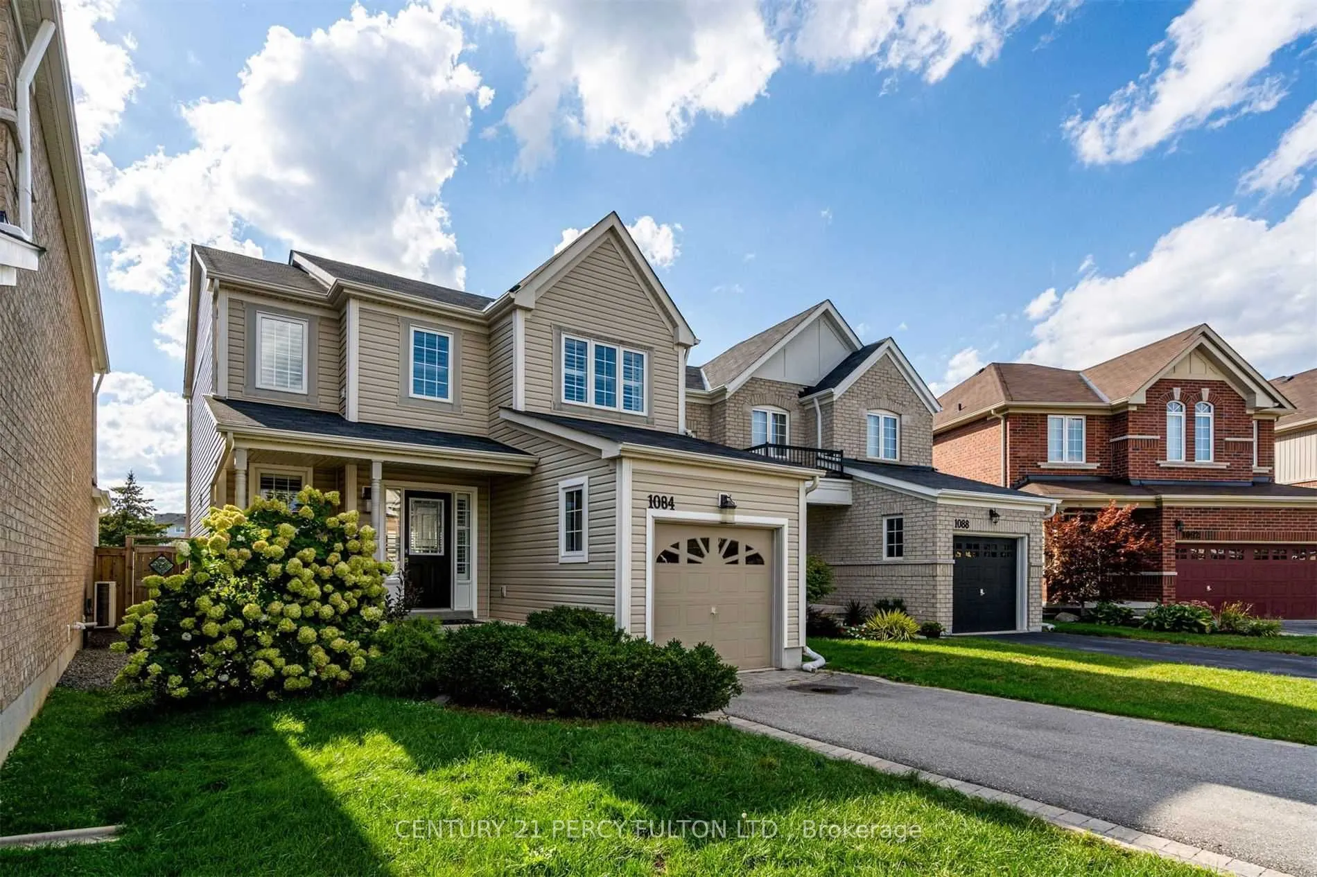 1084 Edward Bolton Crescent