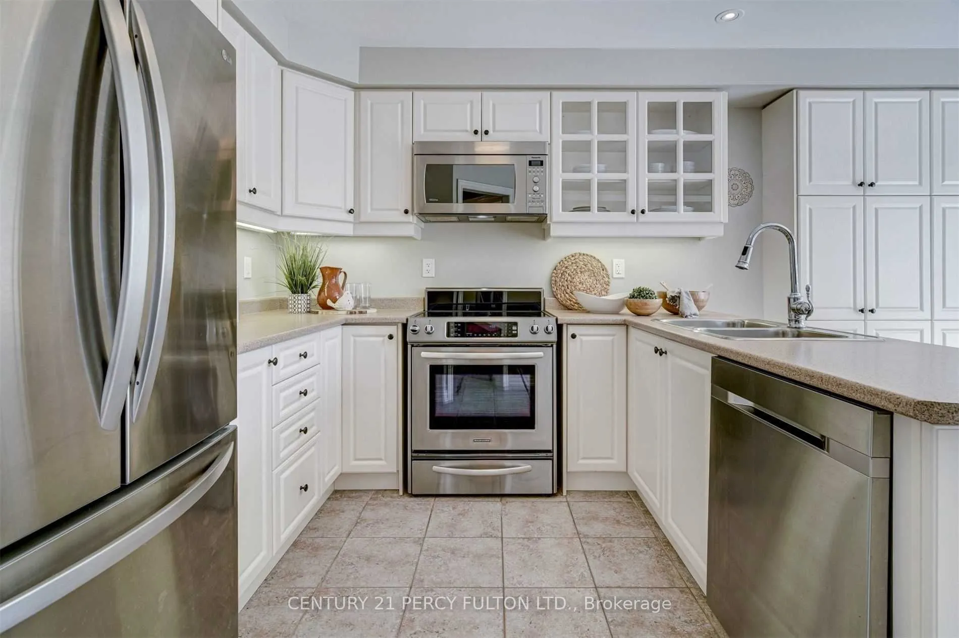 1084 Edward Bolton Crescent