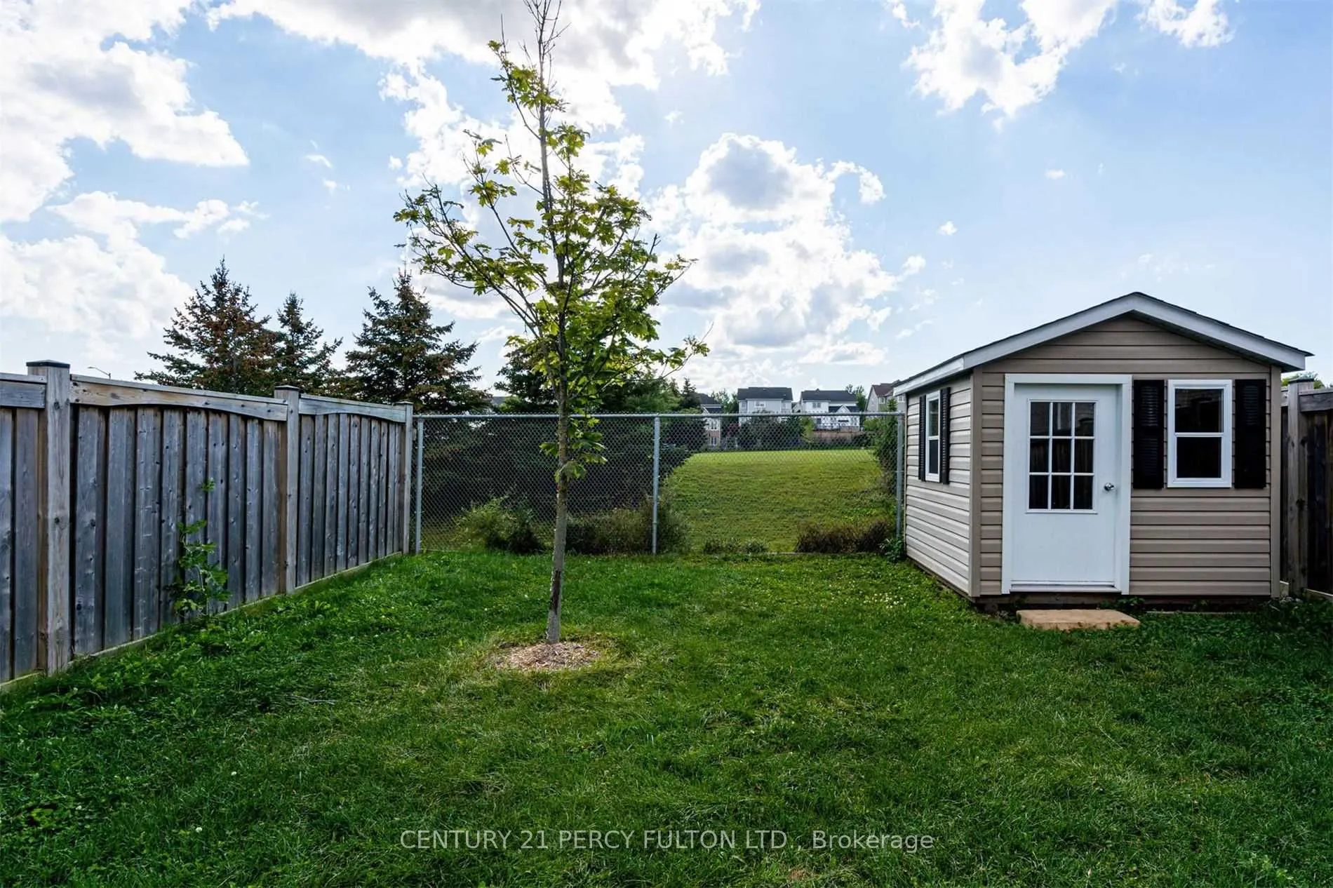 1084 Edward Bolton Crescent