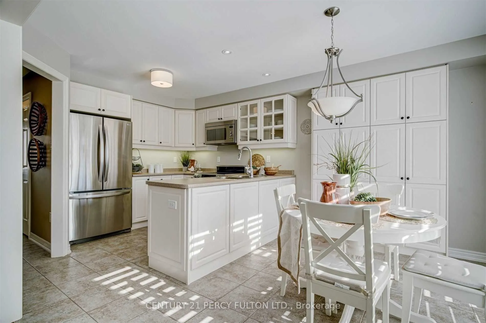1084 Edward Bolton Crescent