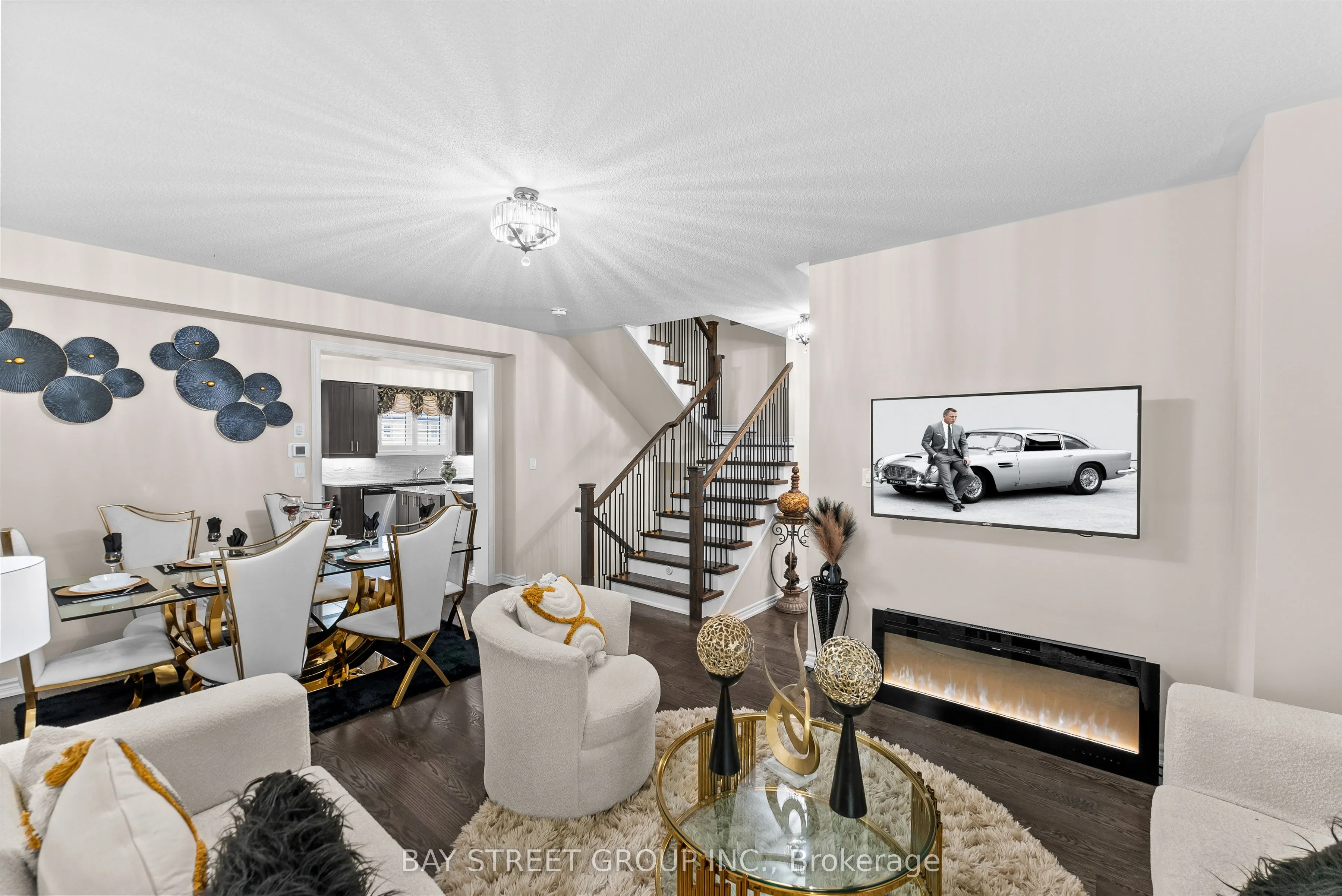 310 Coronation Road