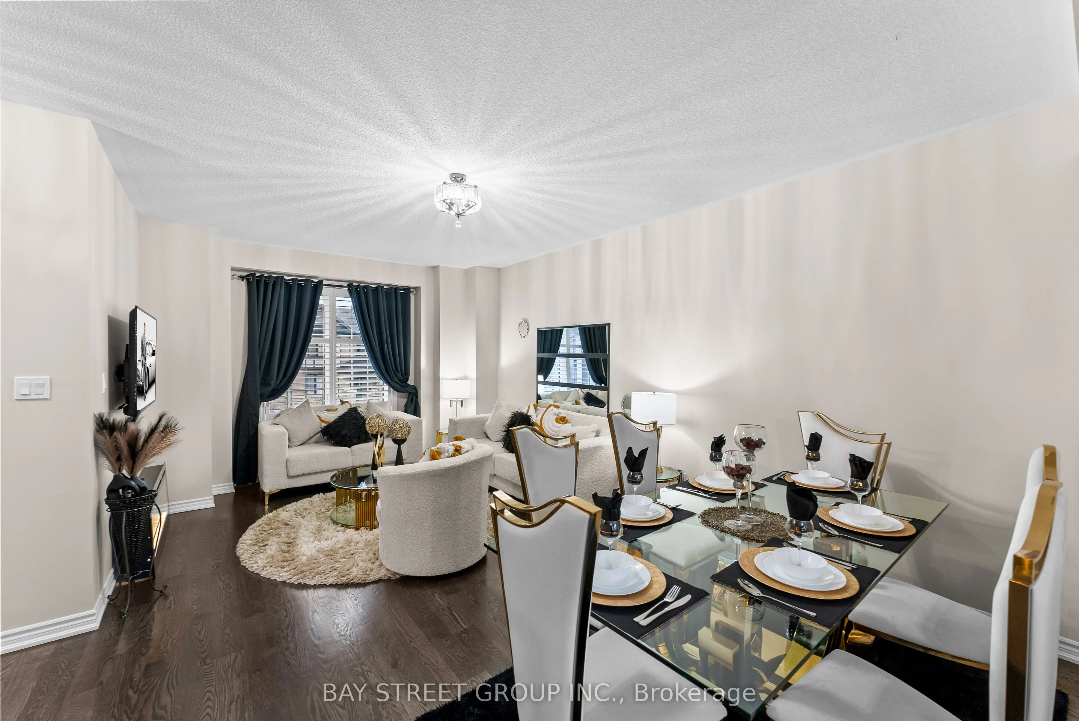 310 Coronation Road