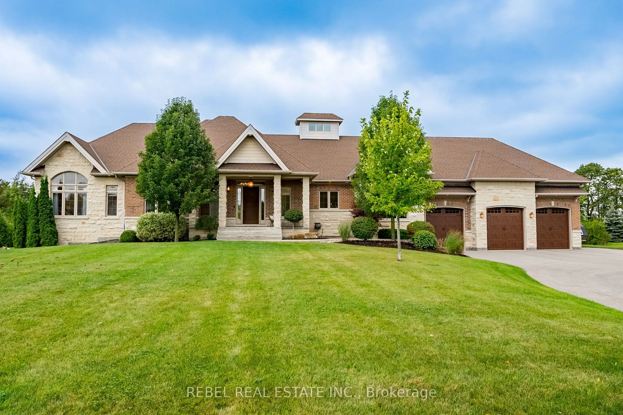 27 Clyde Court