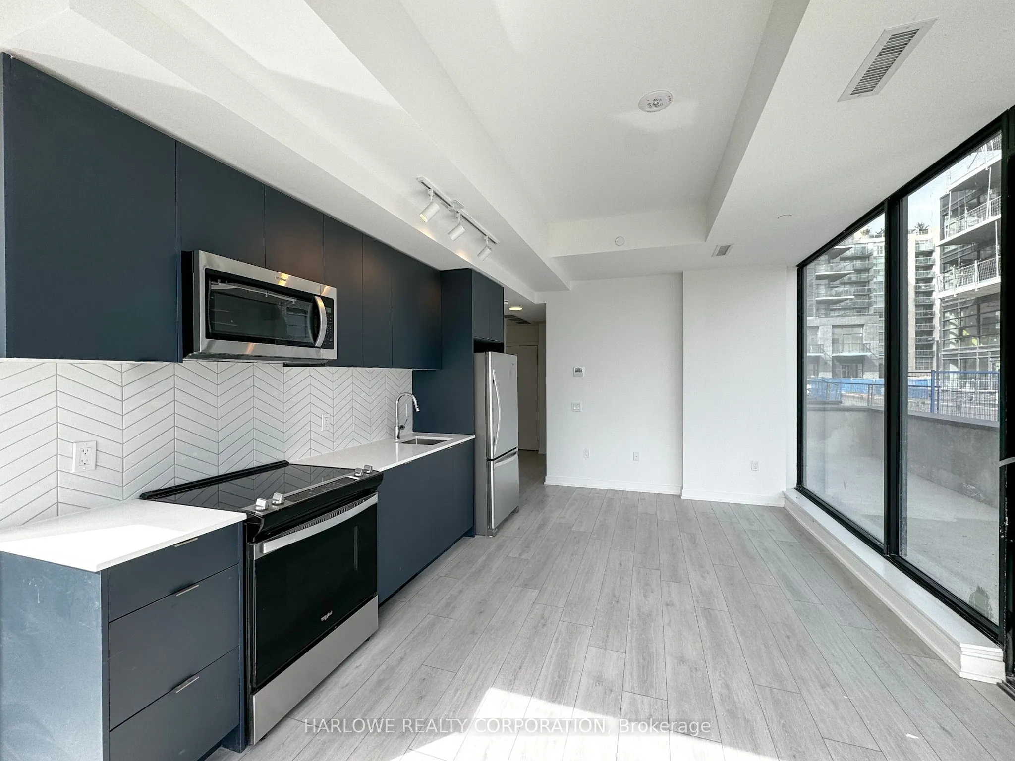 1608 Charles Street, #184 F