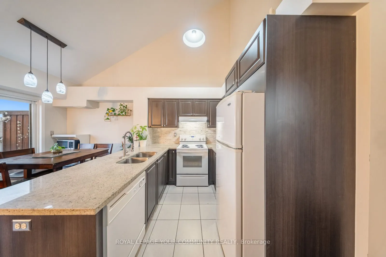 651F Warden Avenue #48