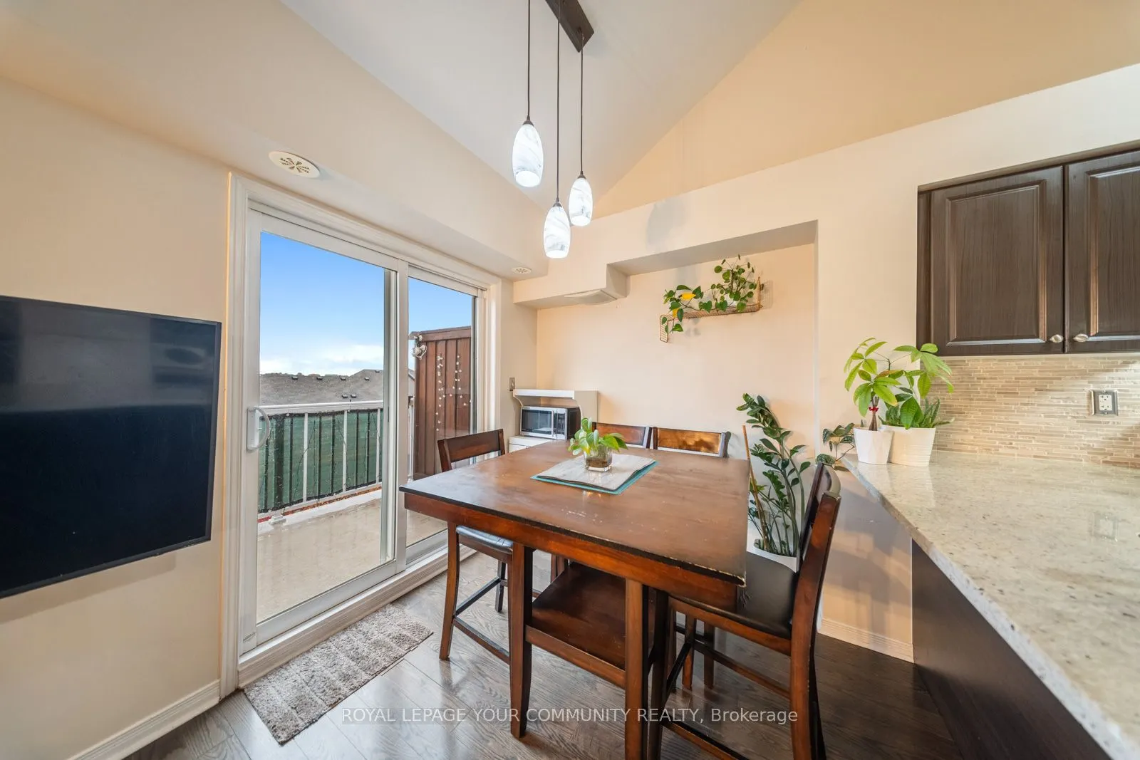 651F Warden Avenue #48