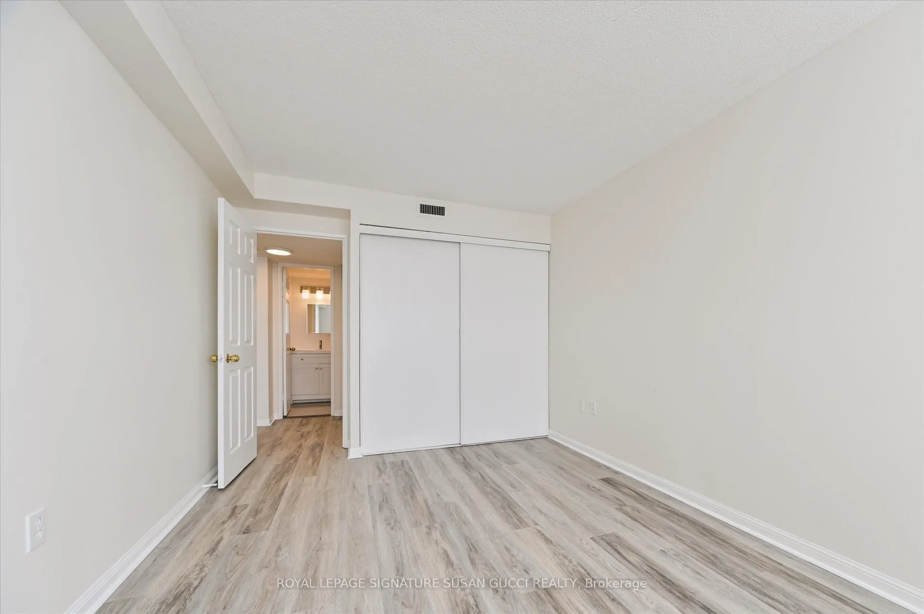 757 Victoria Park Avenue, #1501