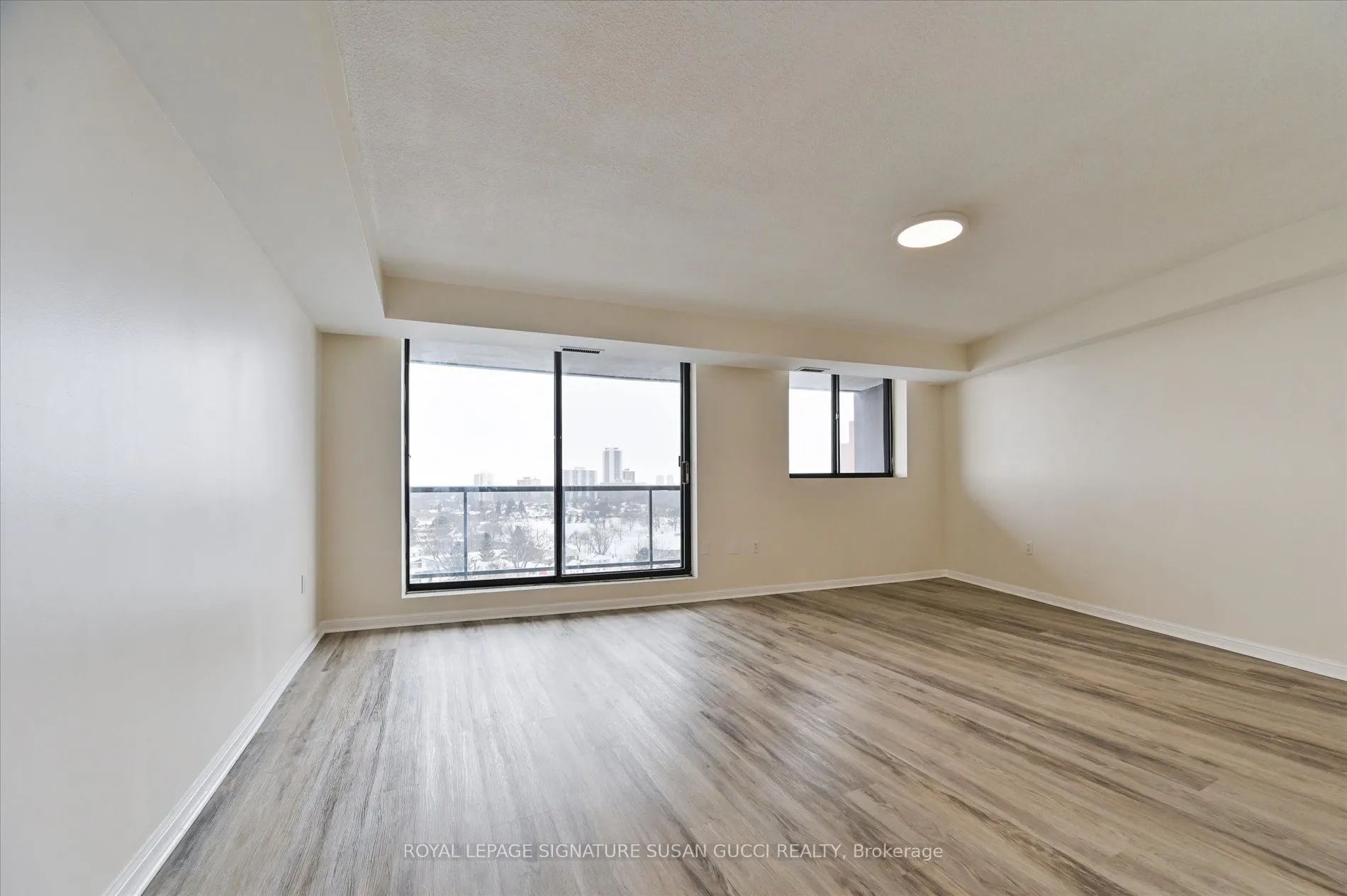 757 Victoria Park Avenue, #1501