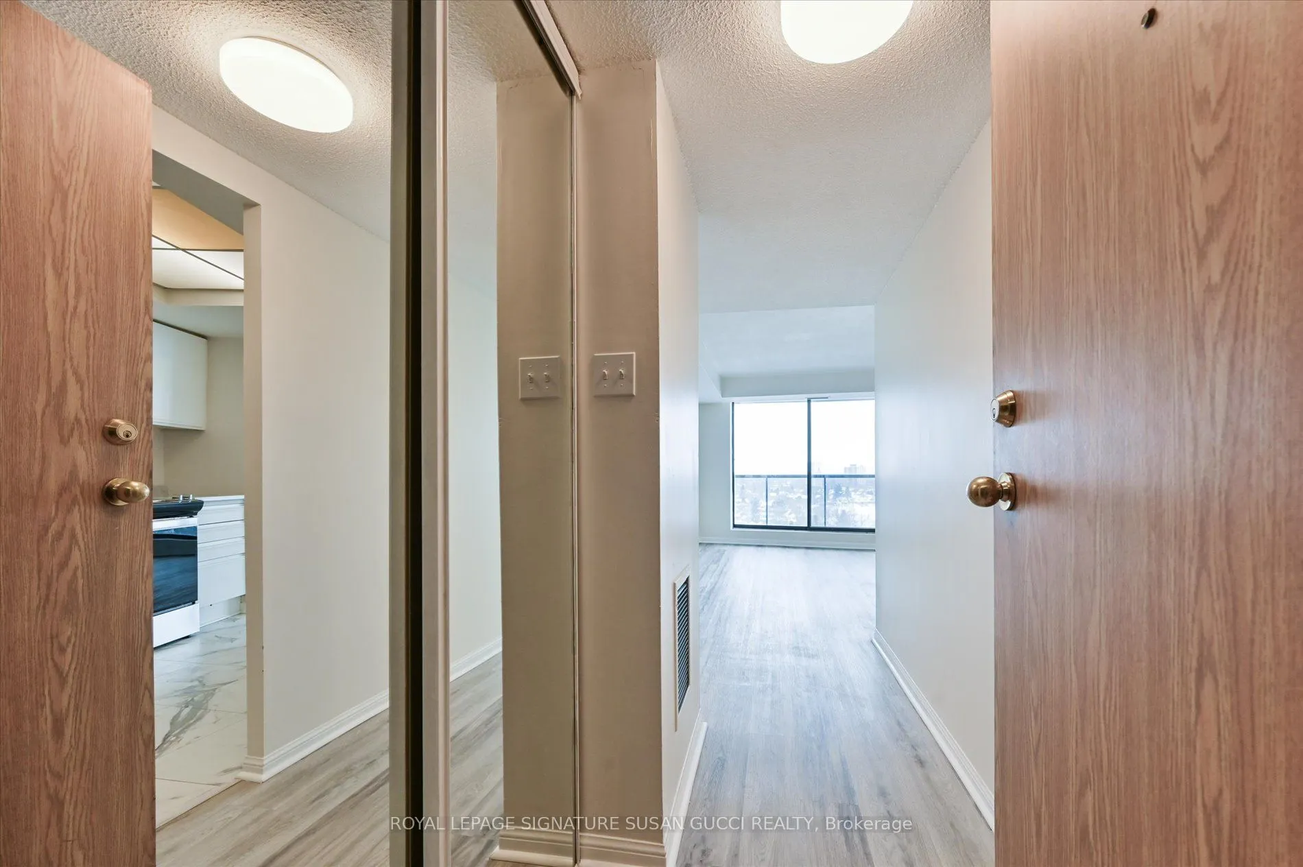 757 Victoria Park Avenue, #1501