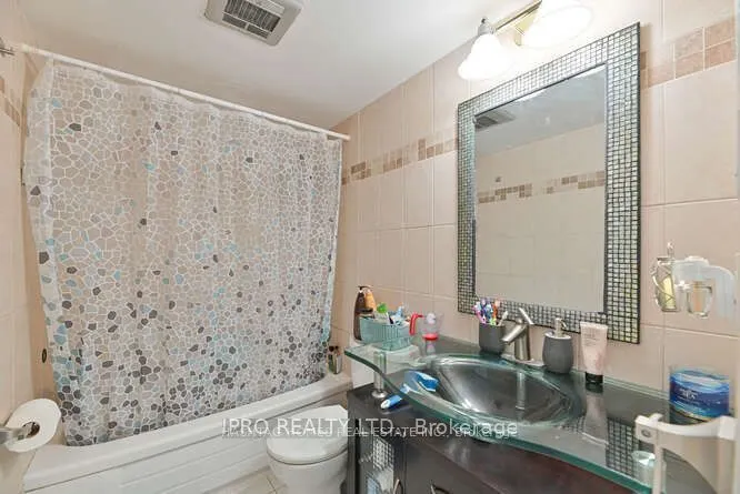 101 Prudential Drive, #1711