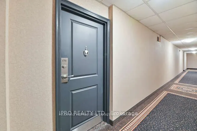 101 Prudential Drive, #1711