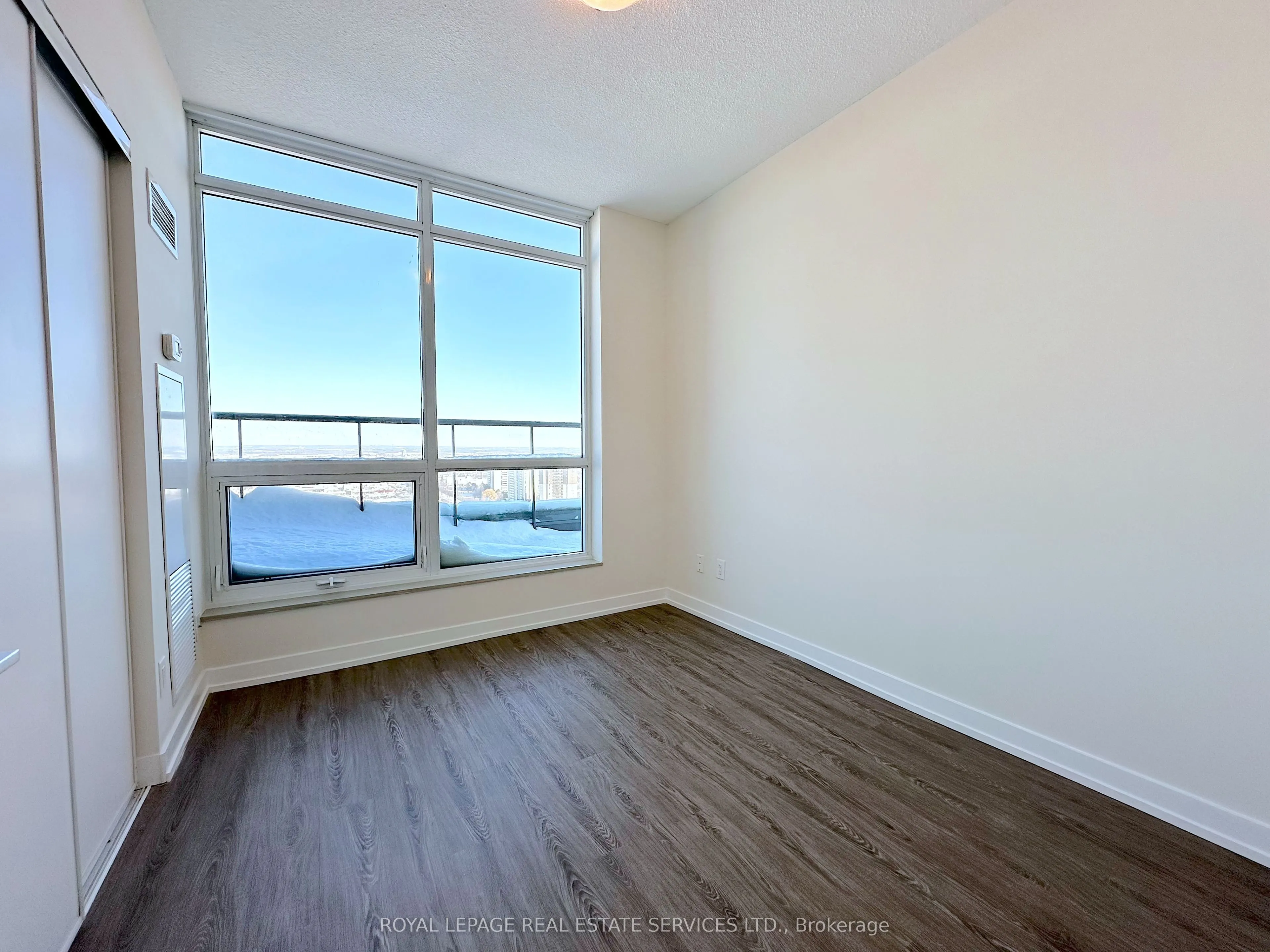 73 Bayly Street, #2406