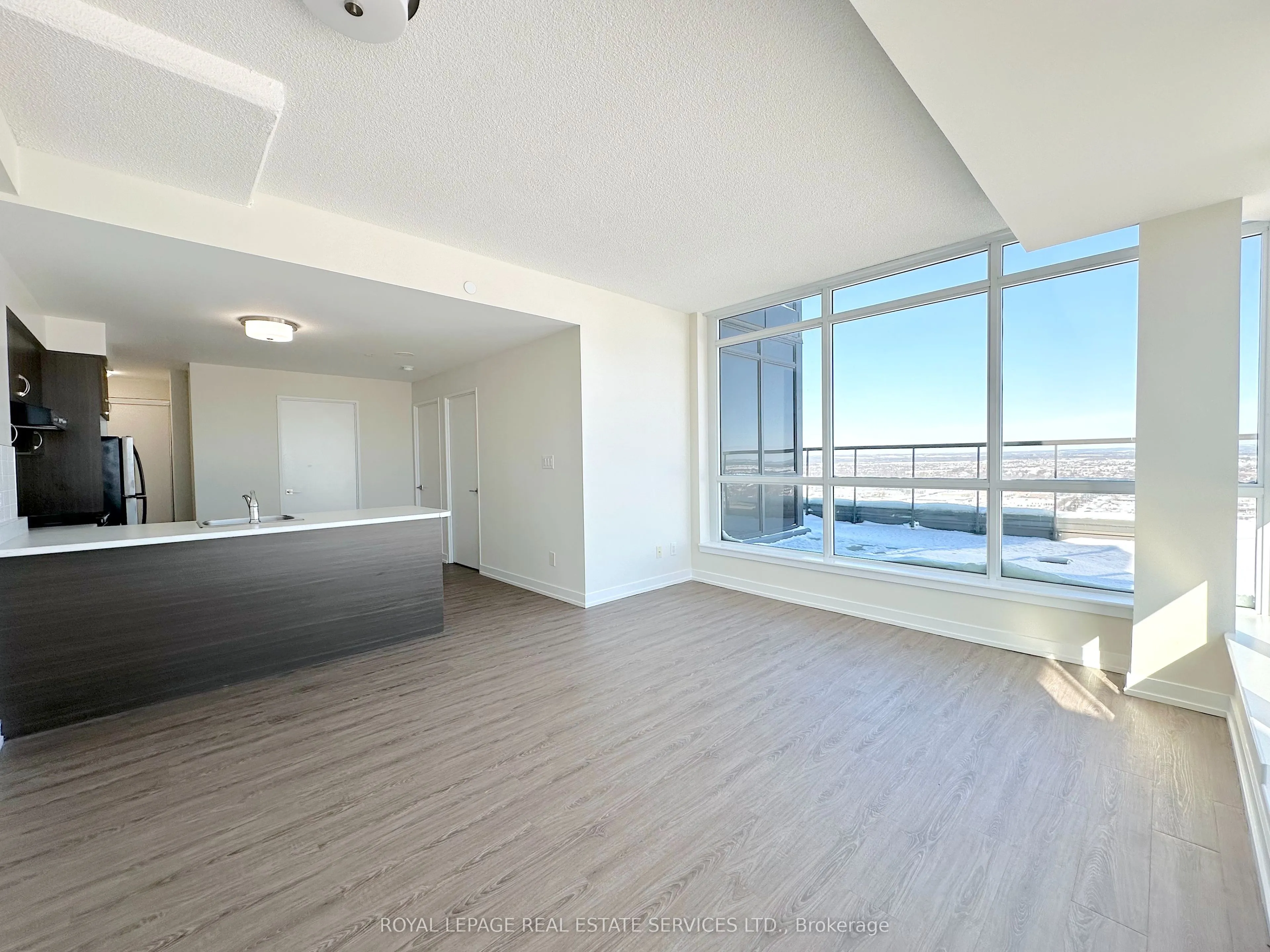 73 Bayly Street, #2406