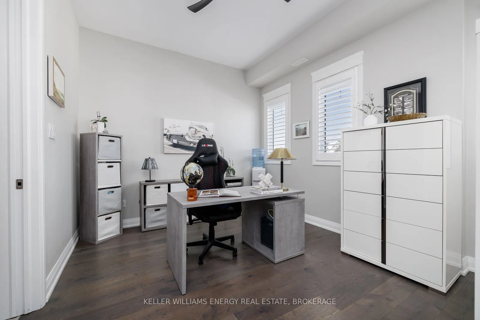 315 Lakebreeze Drive #1