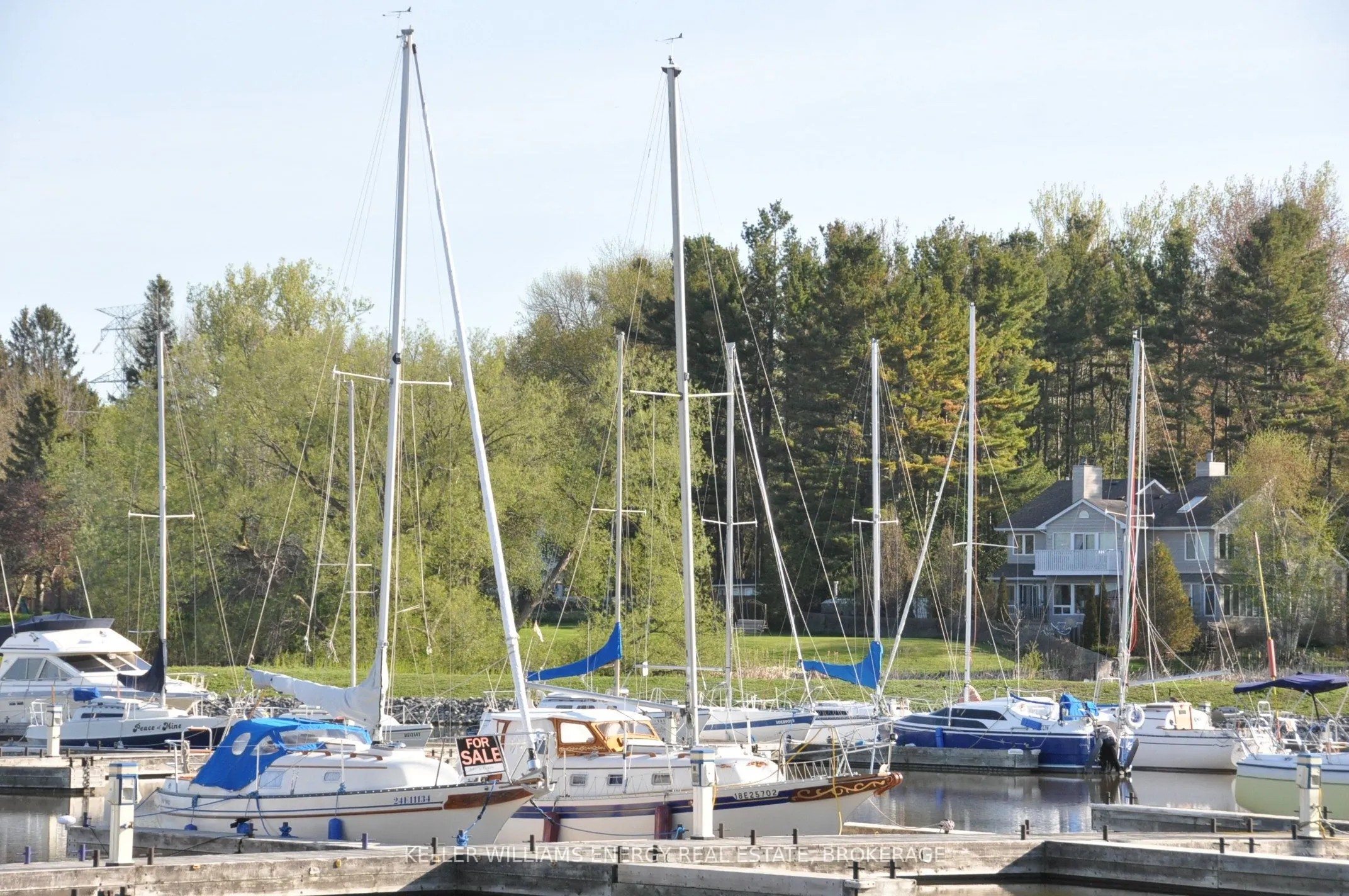 315 Lakebreeze Drive #1