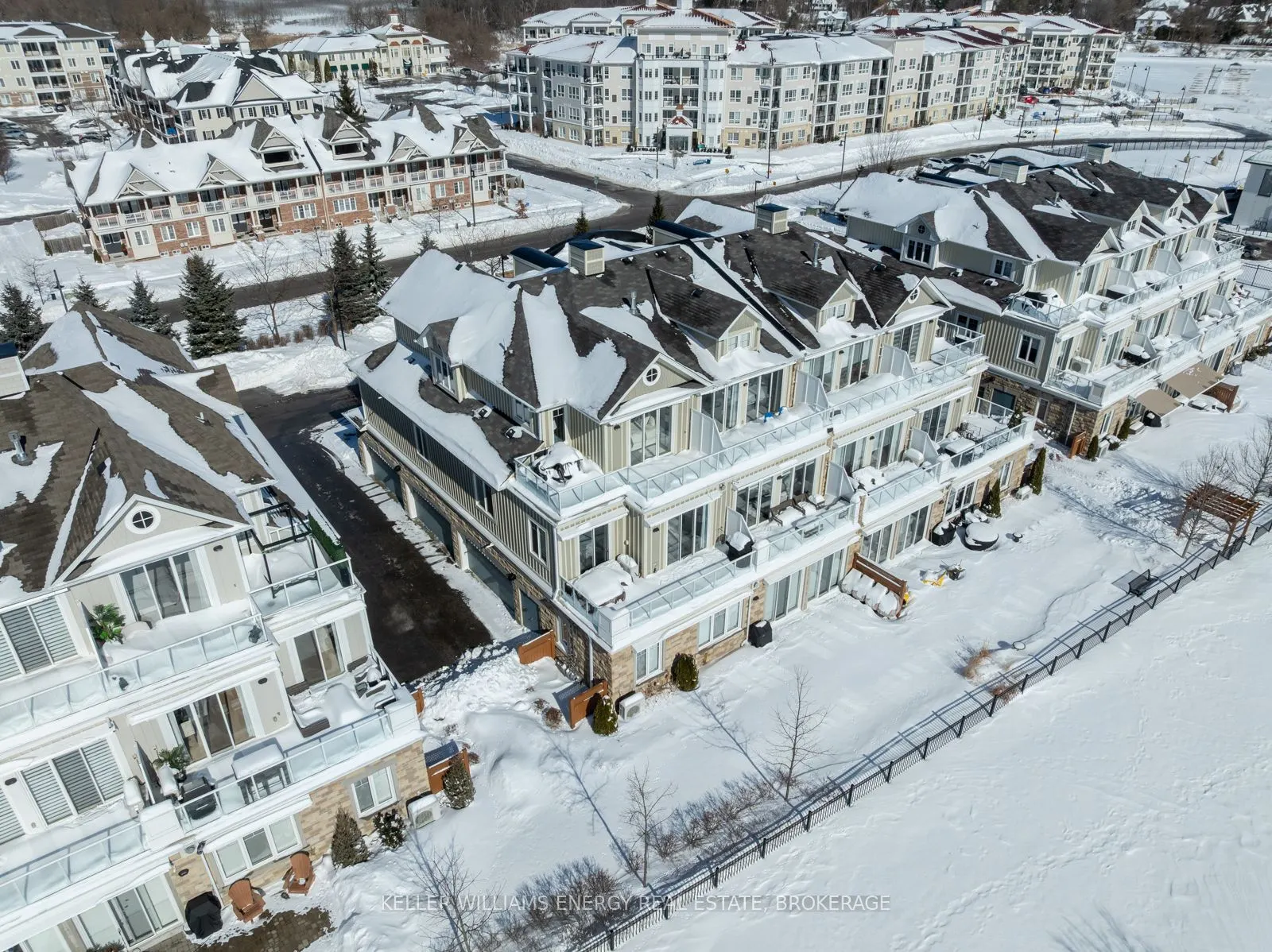 315 Lakebreeze Drive #1