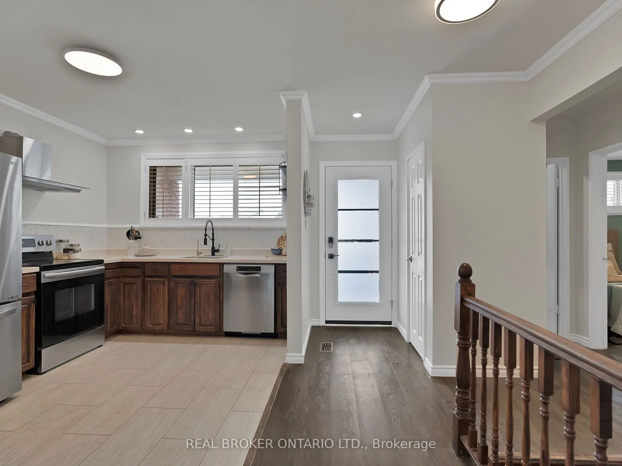 1005 Walton Boulevard