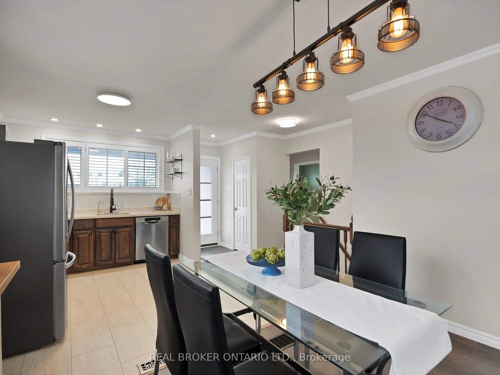 1005 Walton Boulevard
