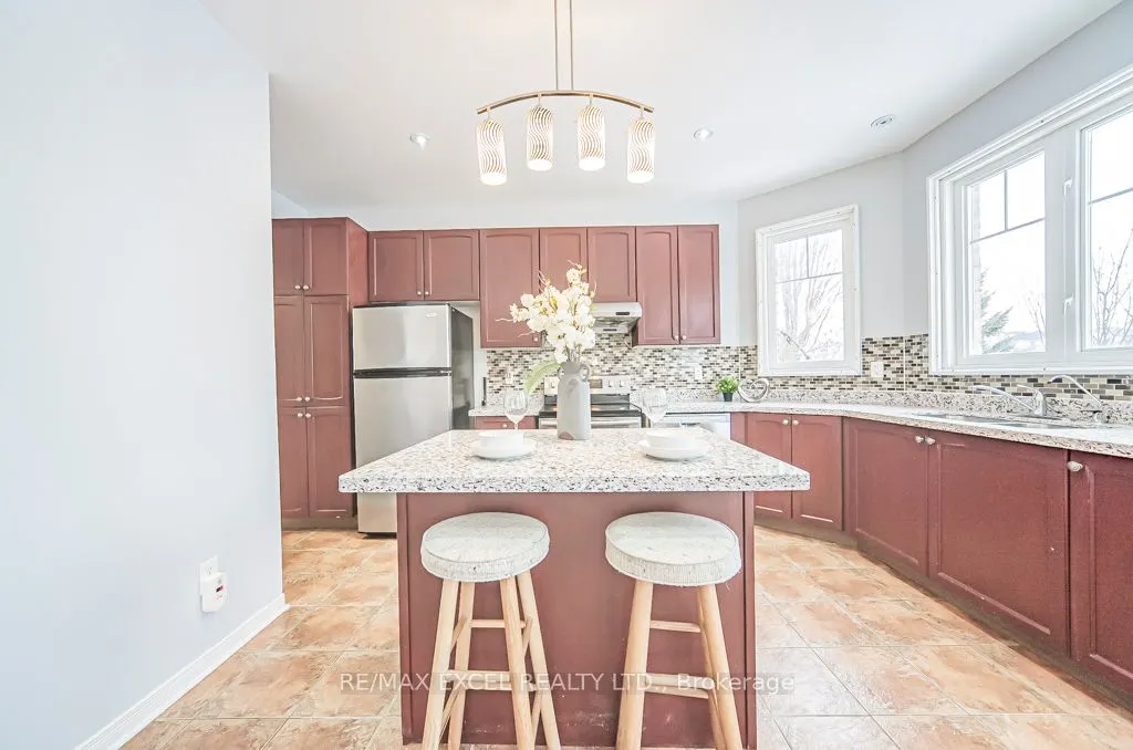 3 Headon Avenue